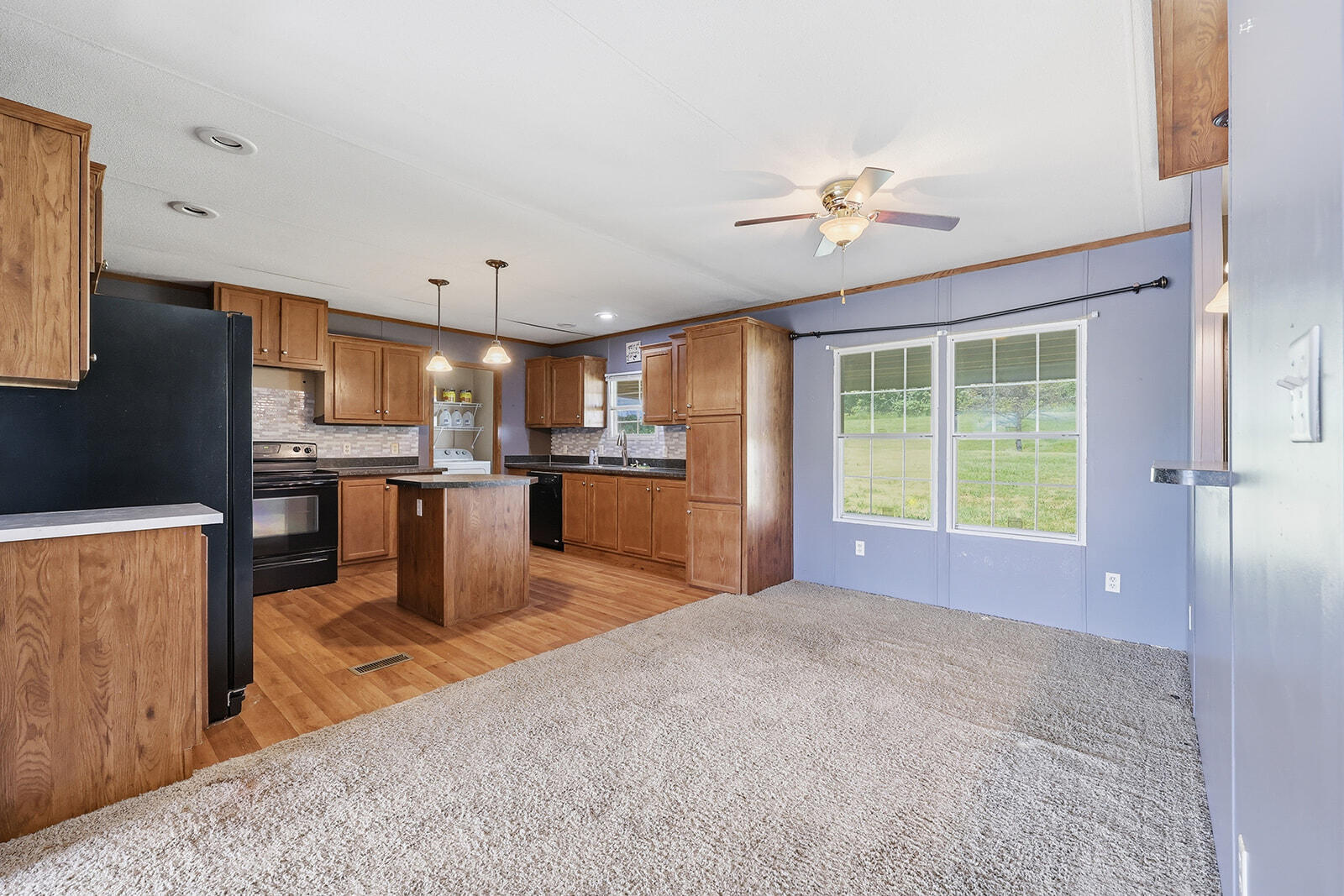 1303 Versailles Road Property Photo 9