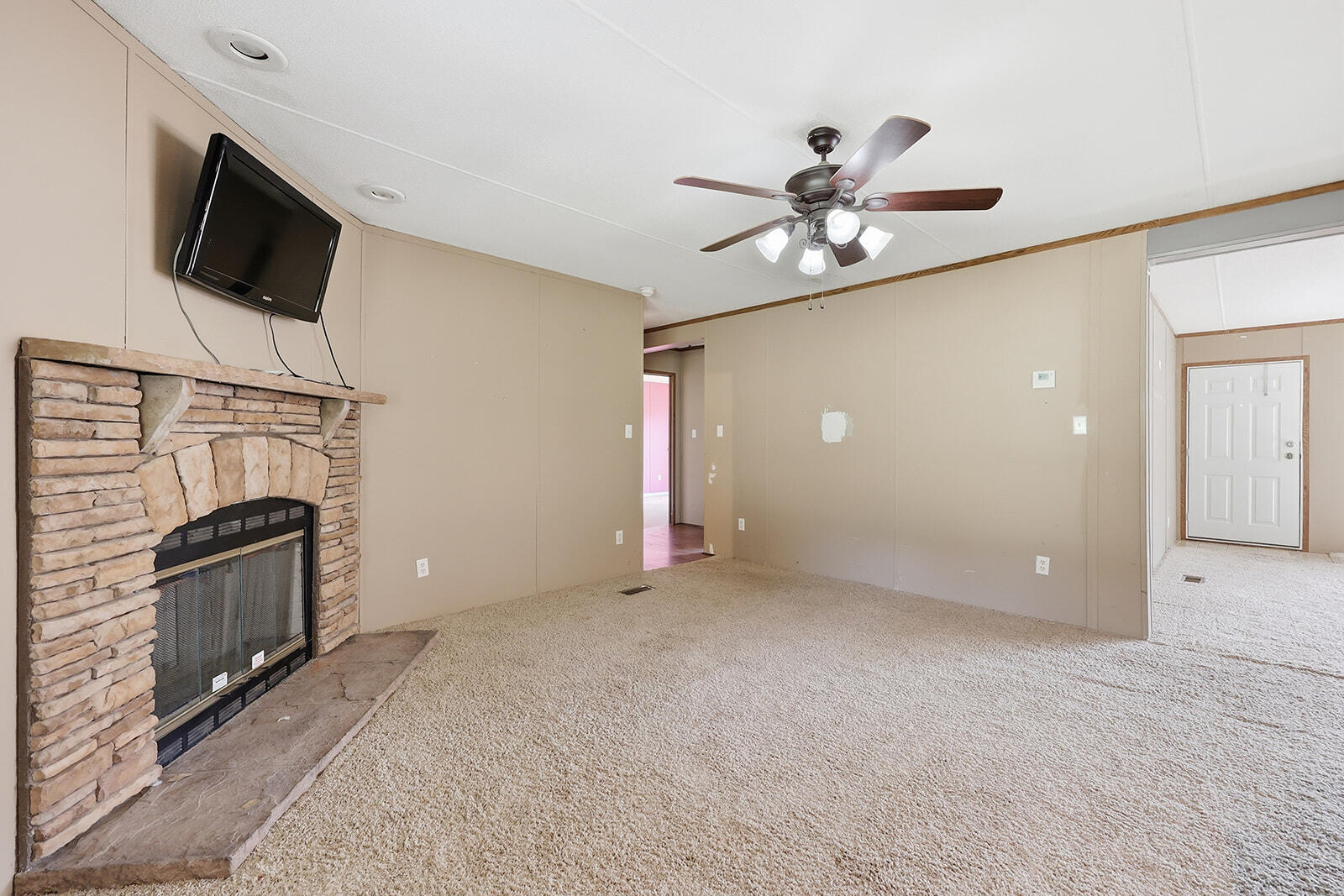 1303 Versailles Road Property Photo 21