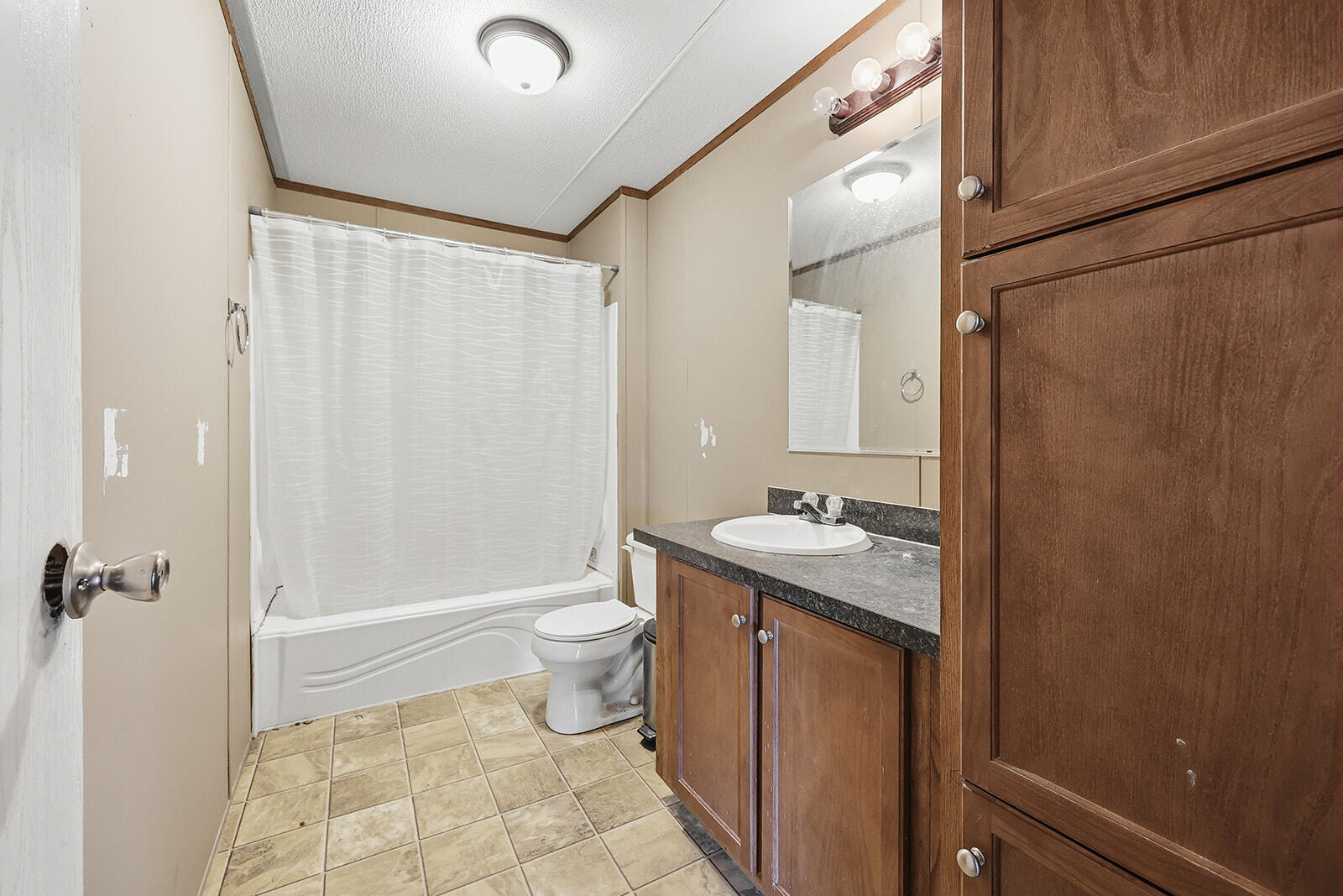 1303 Versailles Road Property Photo 23