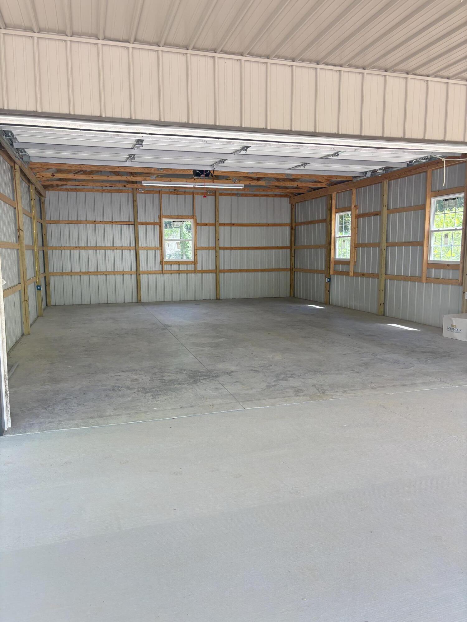 950 Bates Road Property Photo 15