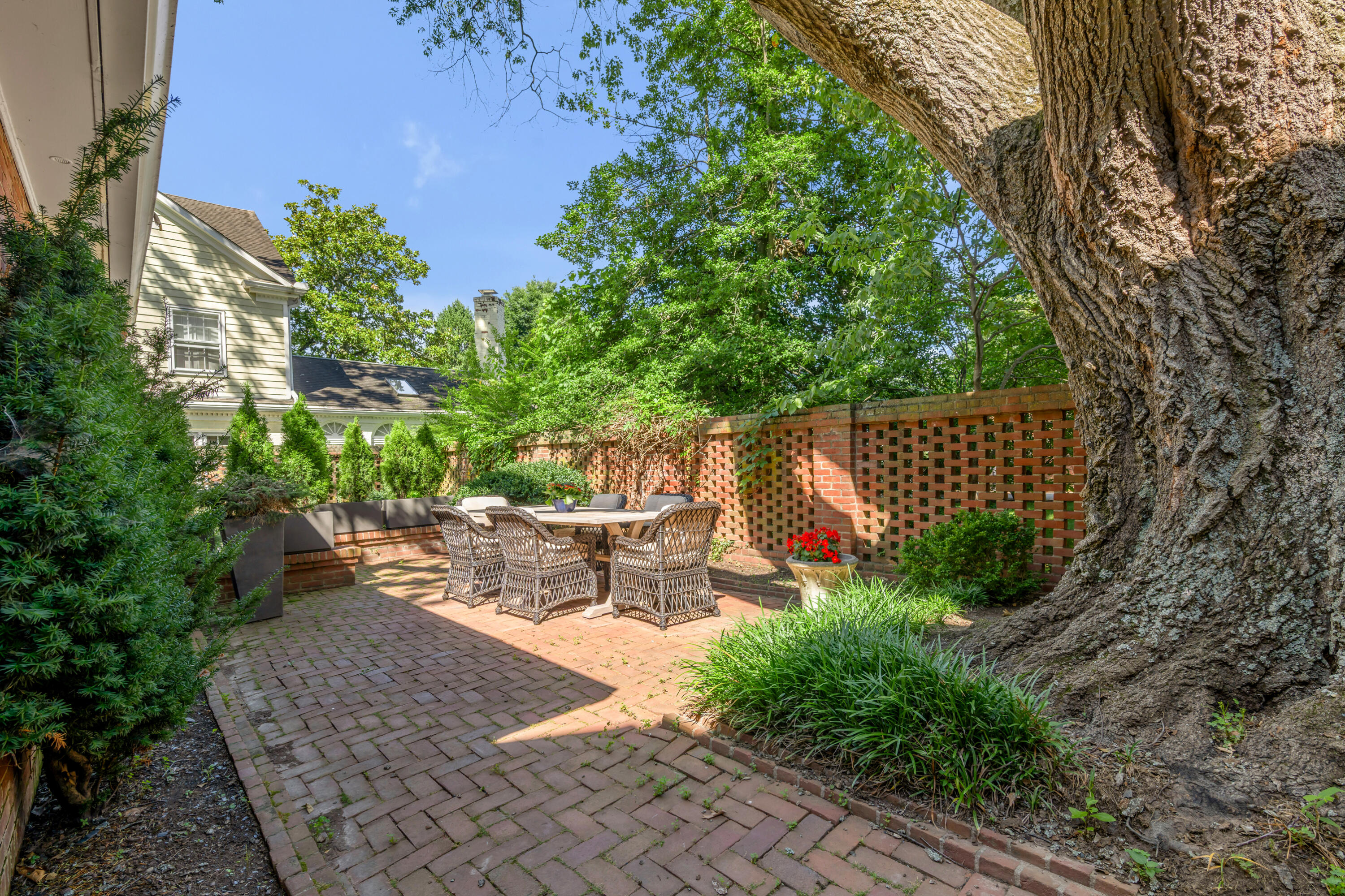 245 Holiday Road Property Photo 49