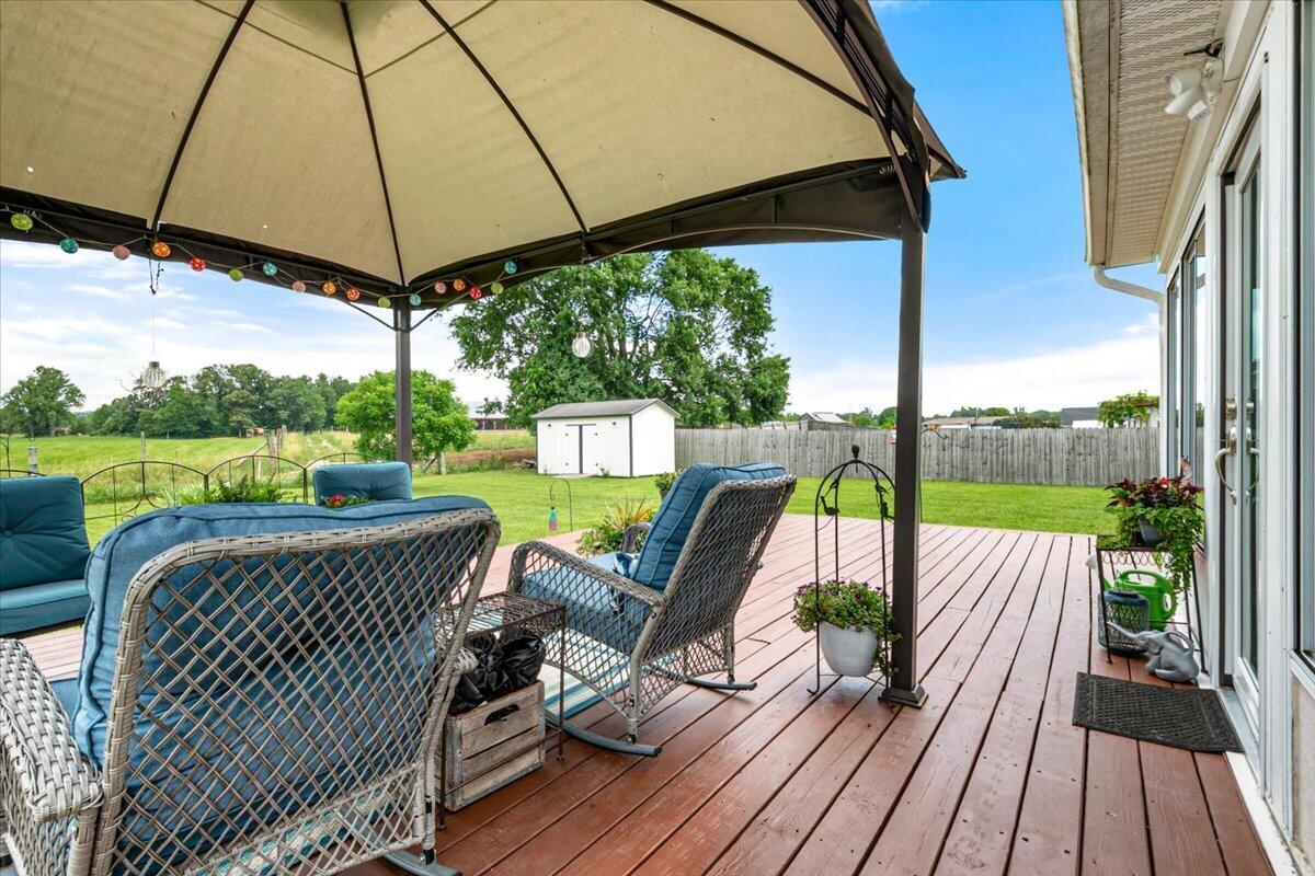 274 Brookside Drive Property Photo 9