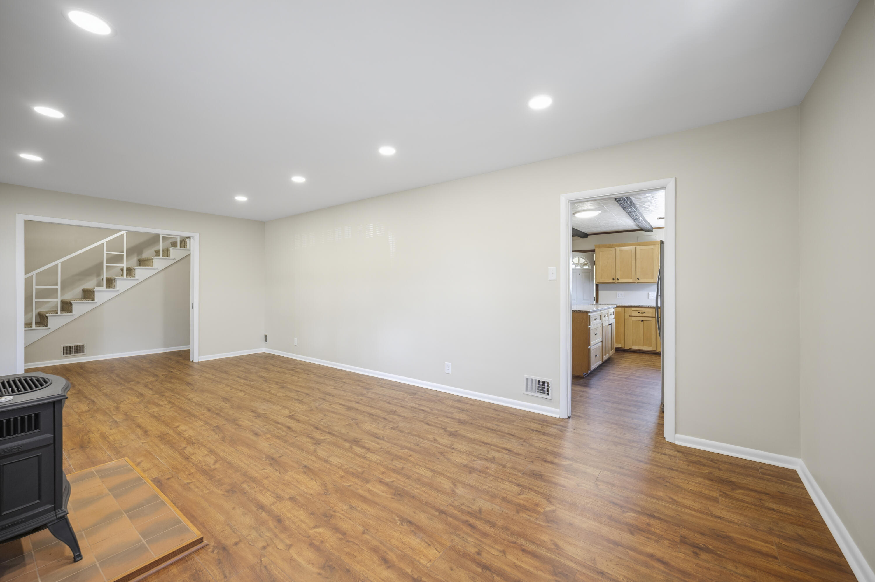 2029 Dellwood Drive Property Photo 9