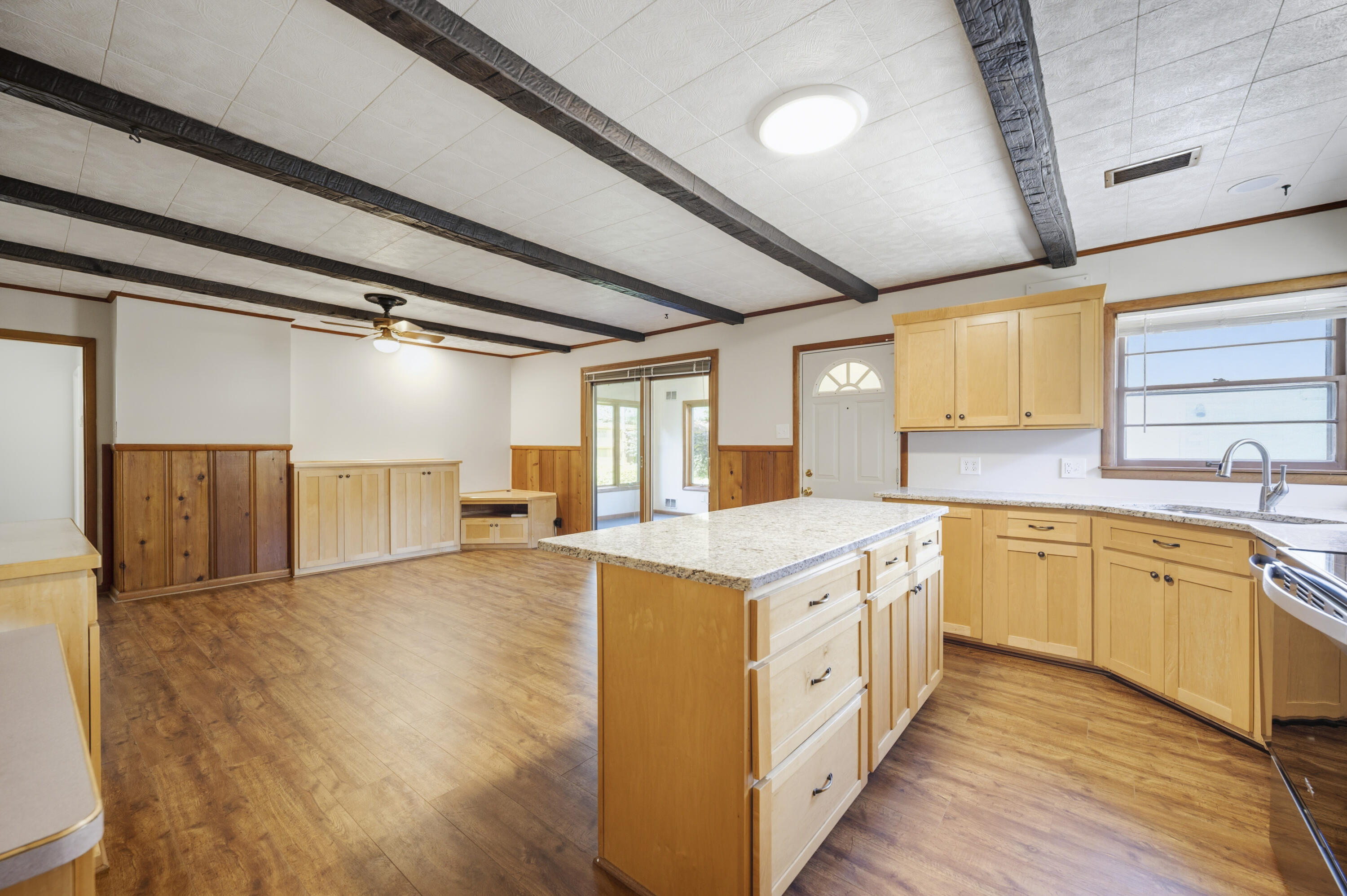 2029 Dellwood Drive Property Photo 11