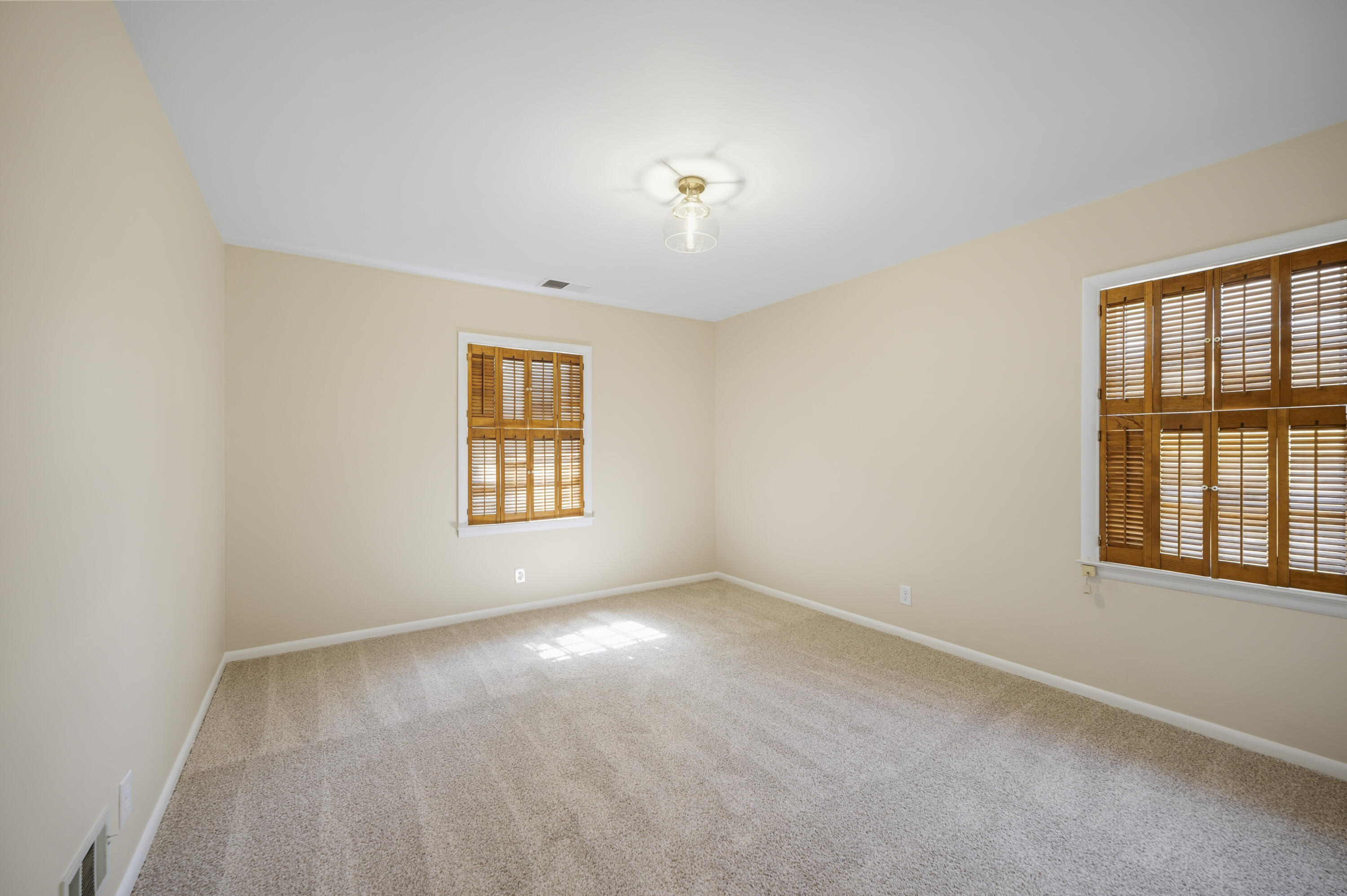 2029 Dellwood Drive Property Photo 25