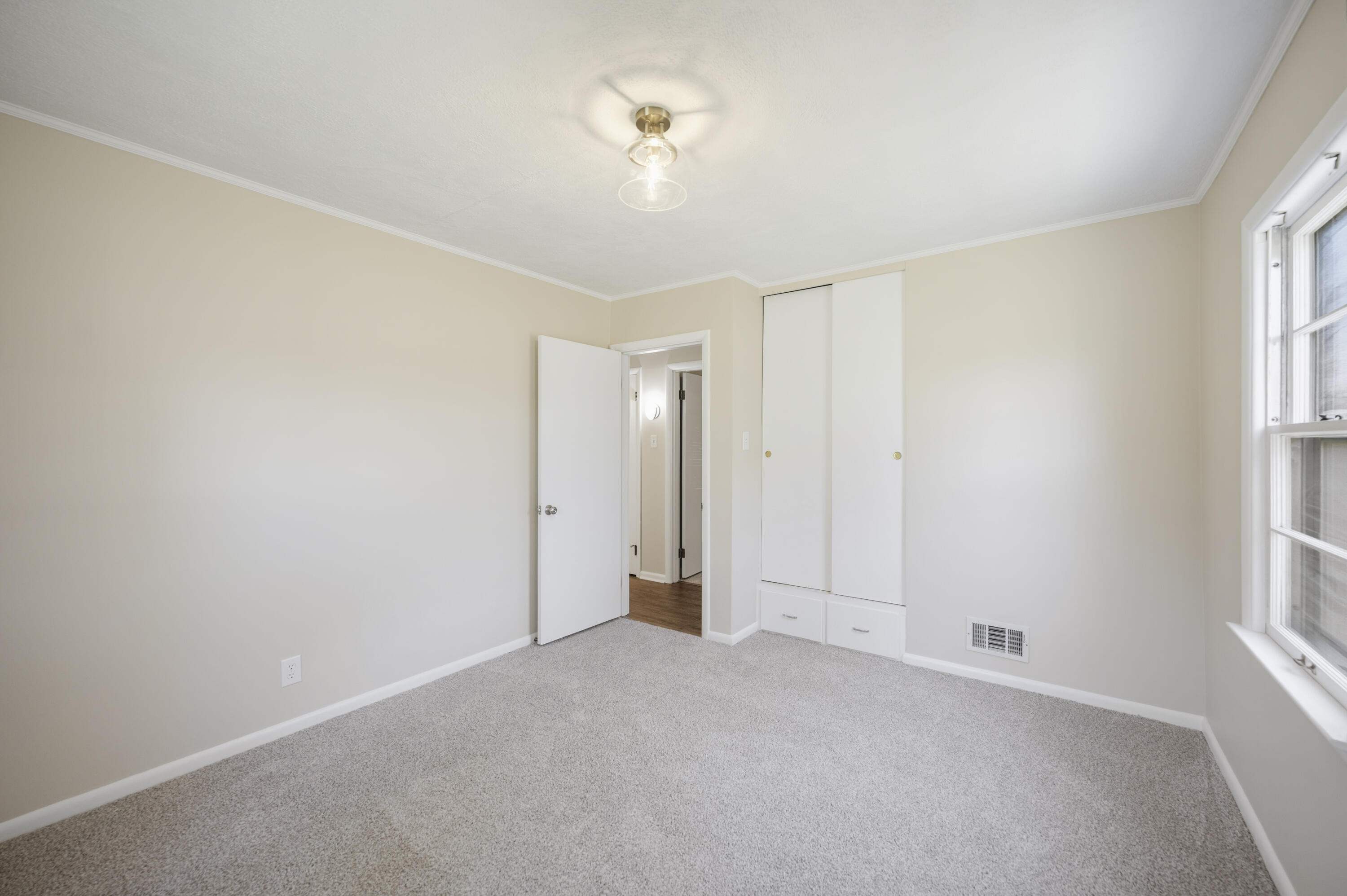 2029 Dellwood Drive Property Photo 28