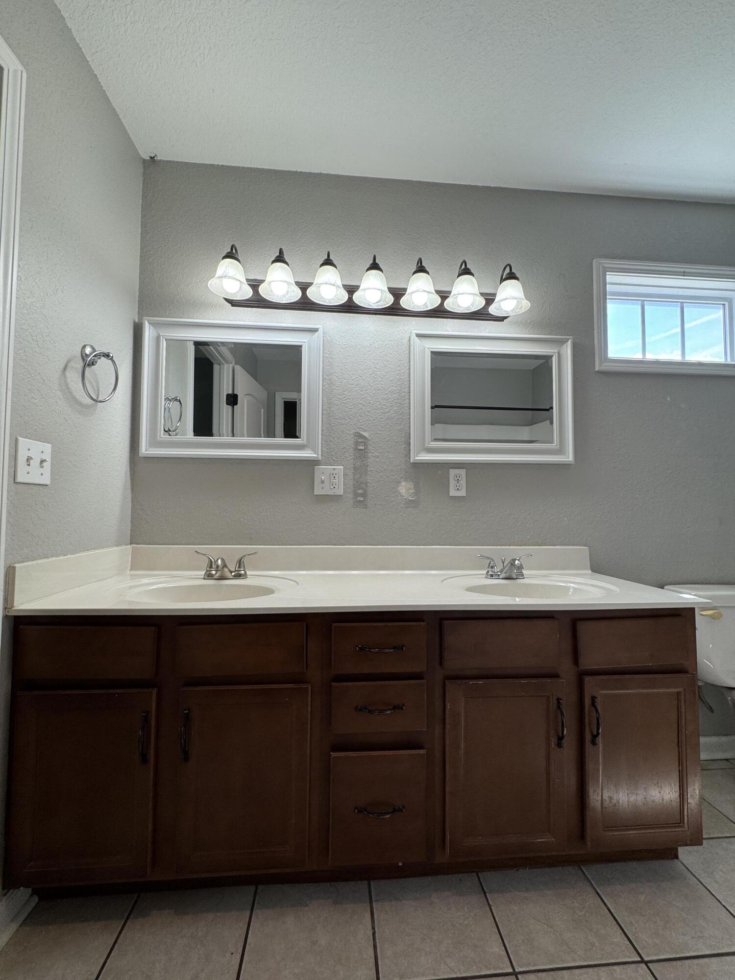 147 Daven Drive Property Photo 11