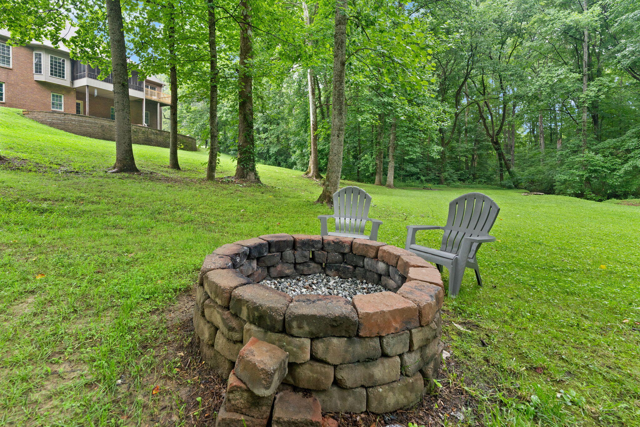 223 Sycamore Springs Drive Property Photo 15