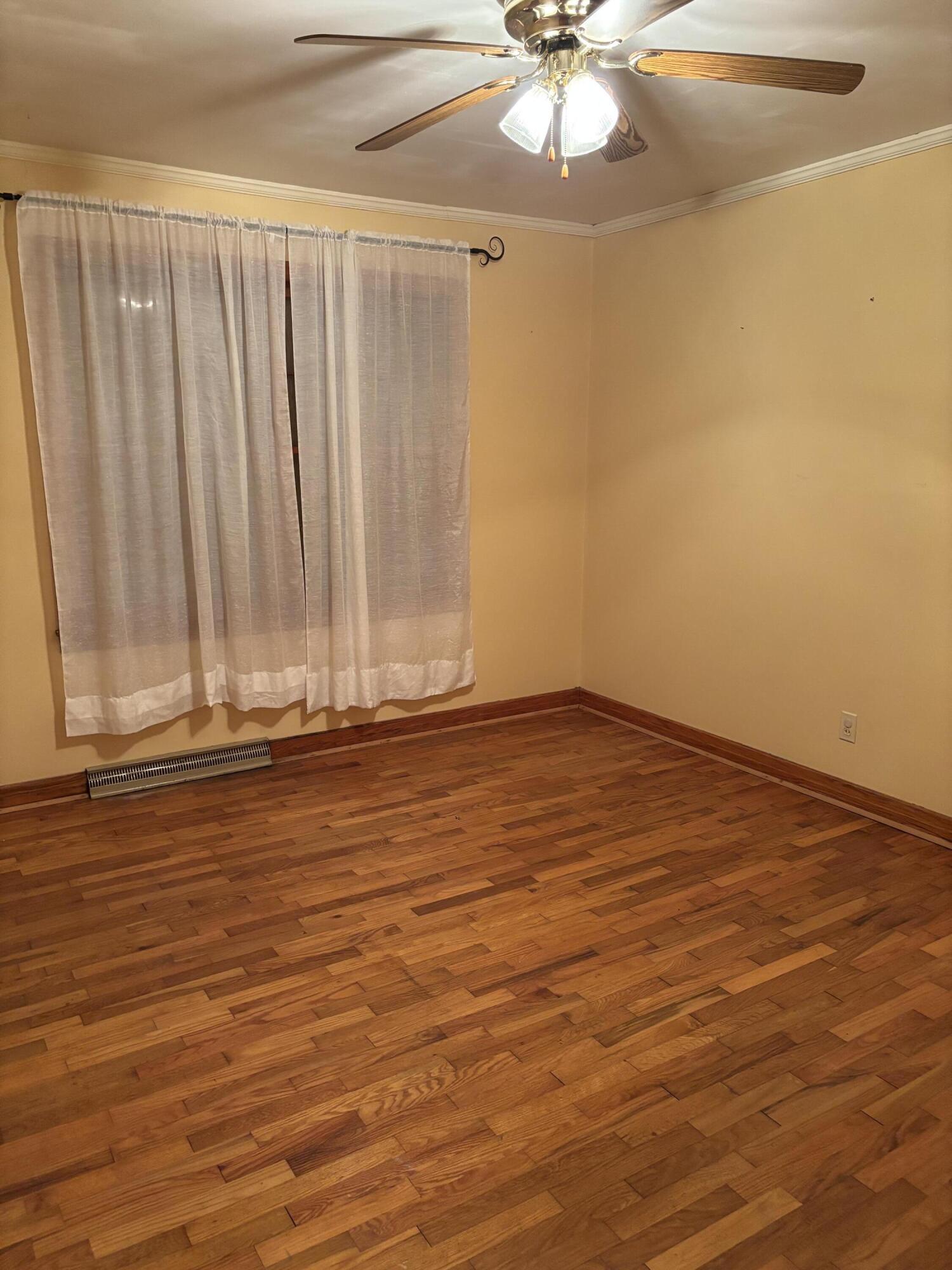 414 S Moore Street Property Photo 20
