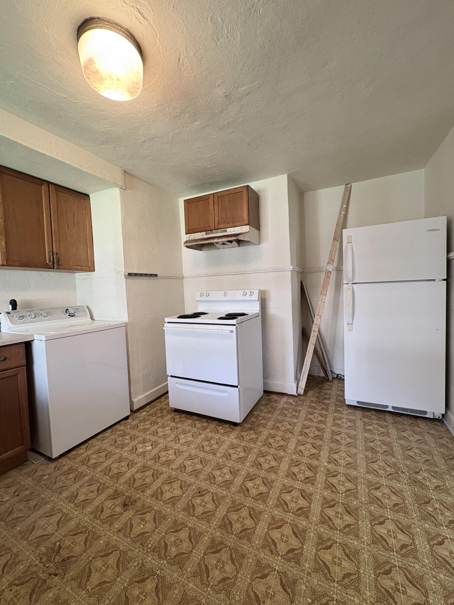 601 Broad Street Property Photo 11