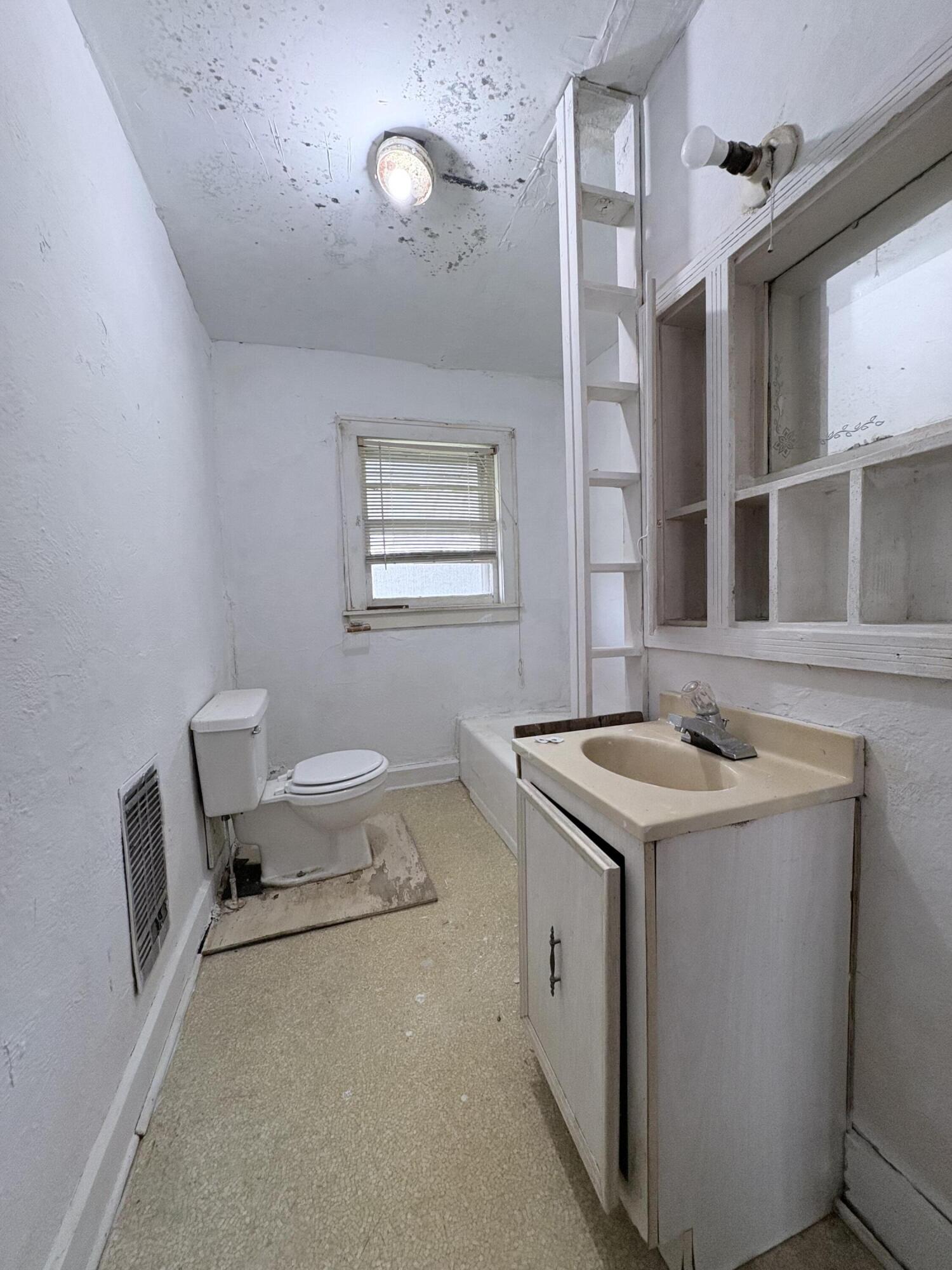 601 Broad Street Property Photo 15