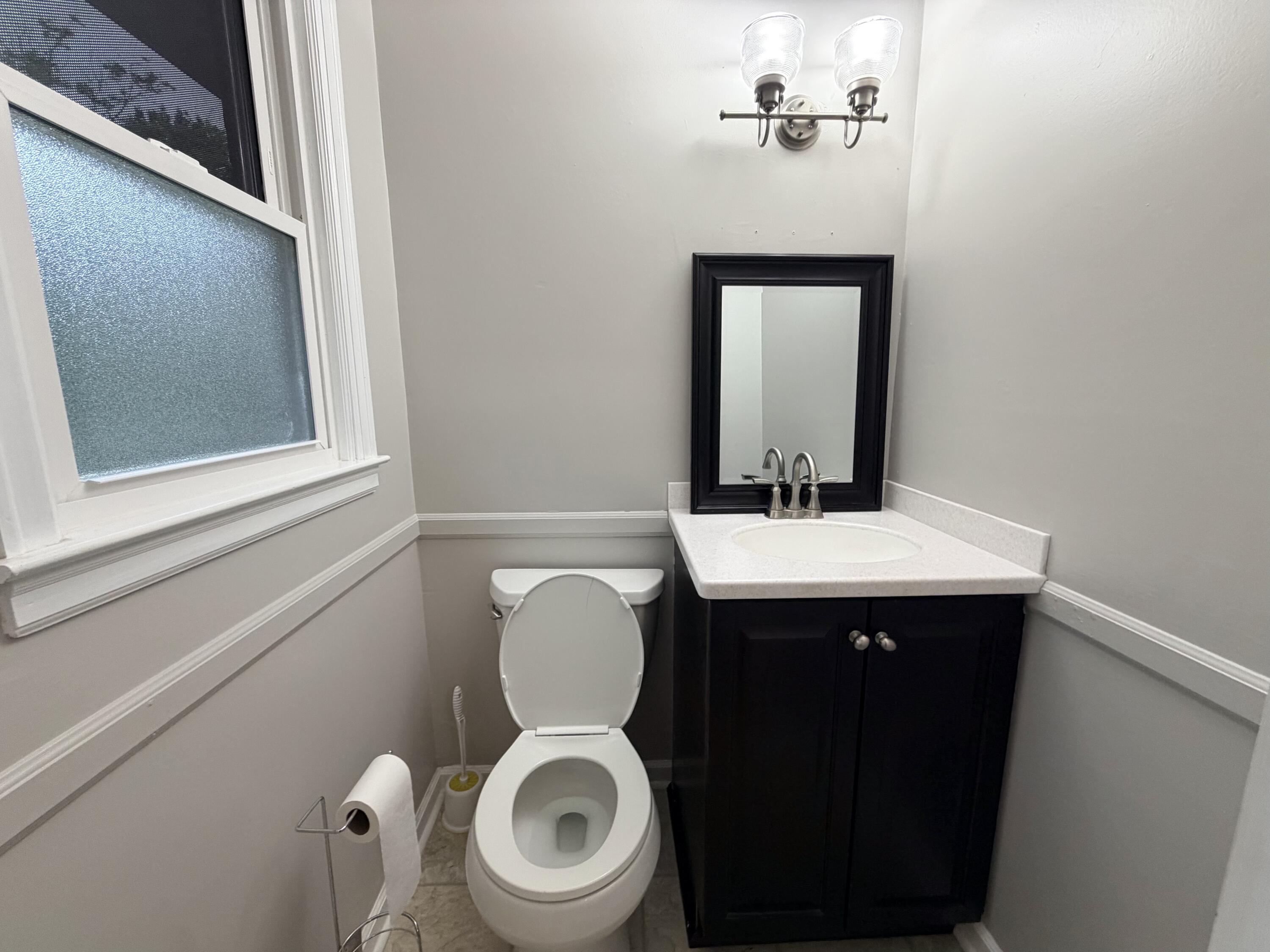 108 Dennis Drive Property Photo 7