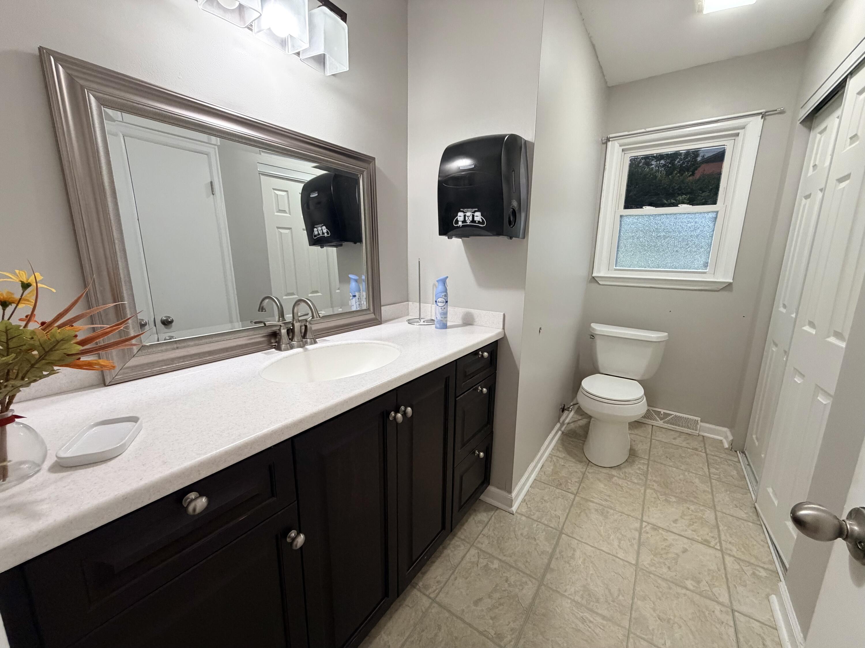 108 Dennis Drive Property Photo 10