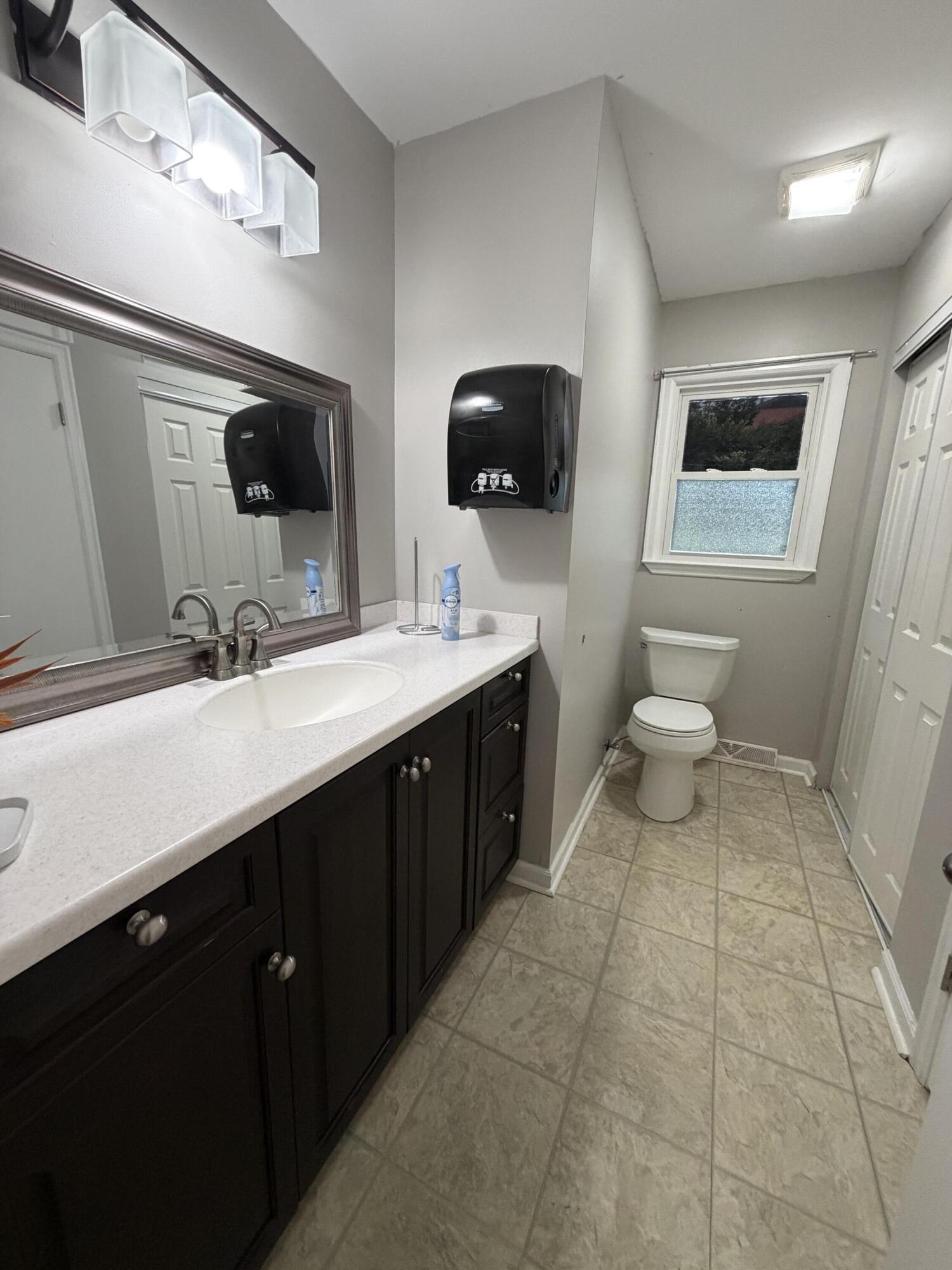 108 Dennis Drive Property Photo 11