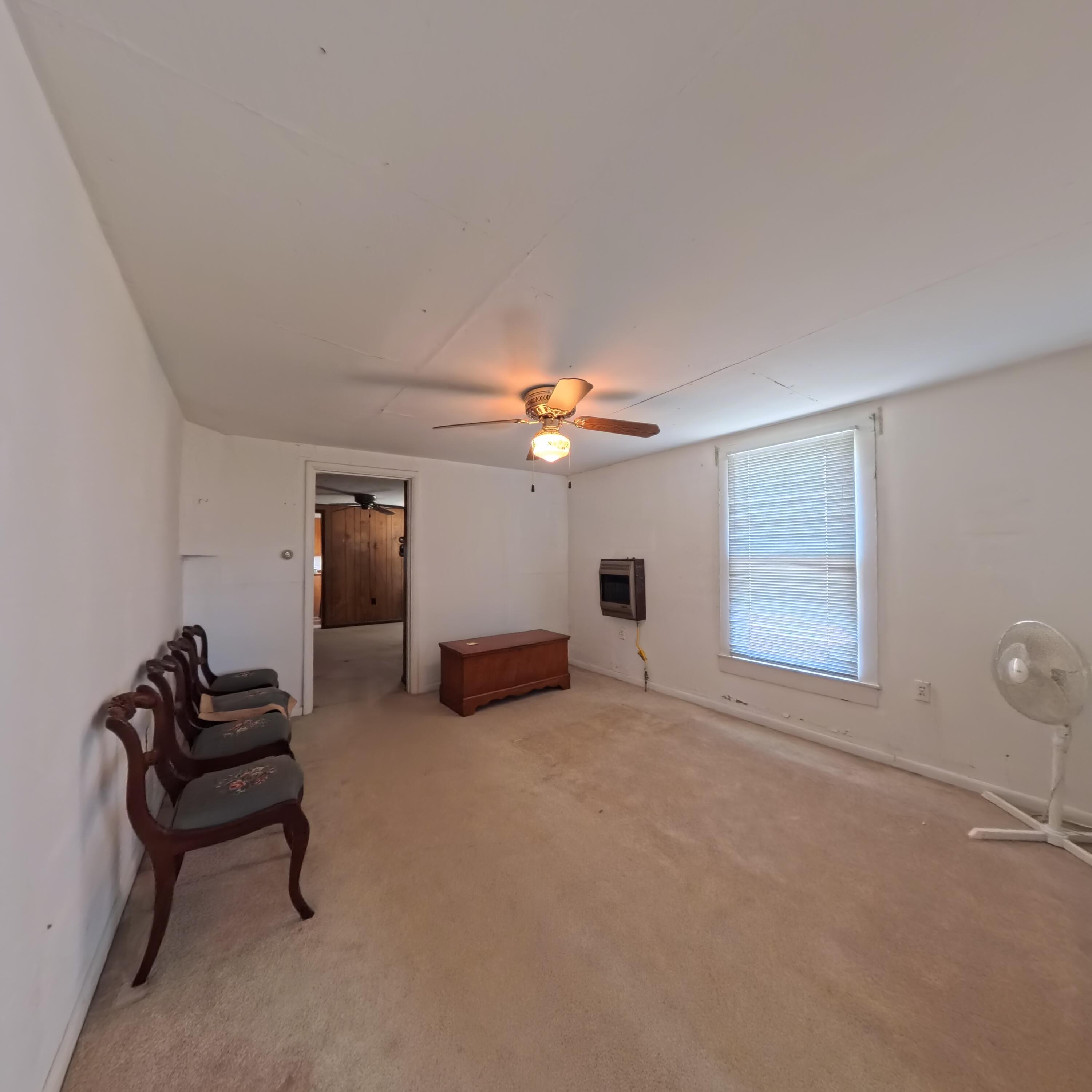 131 Peyton Avenue Property Photo 8