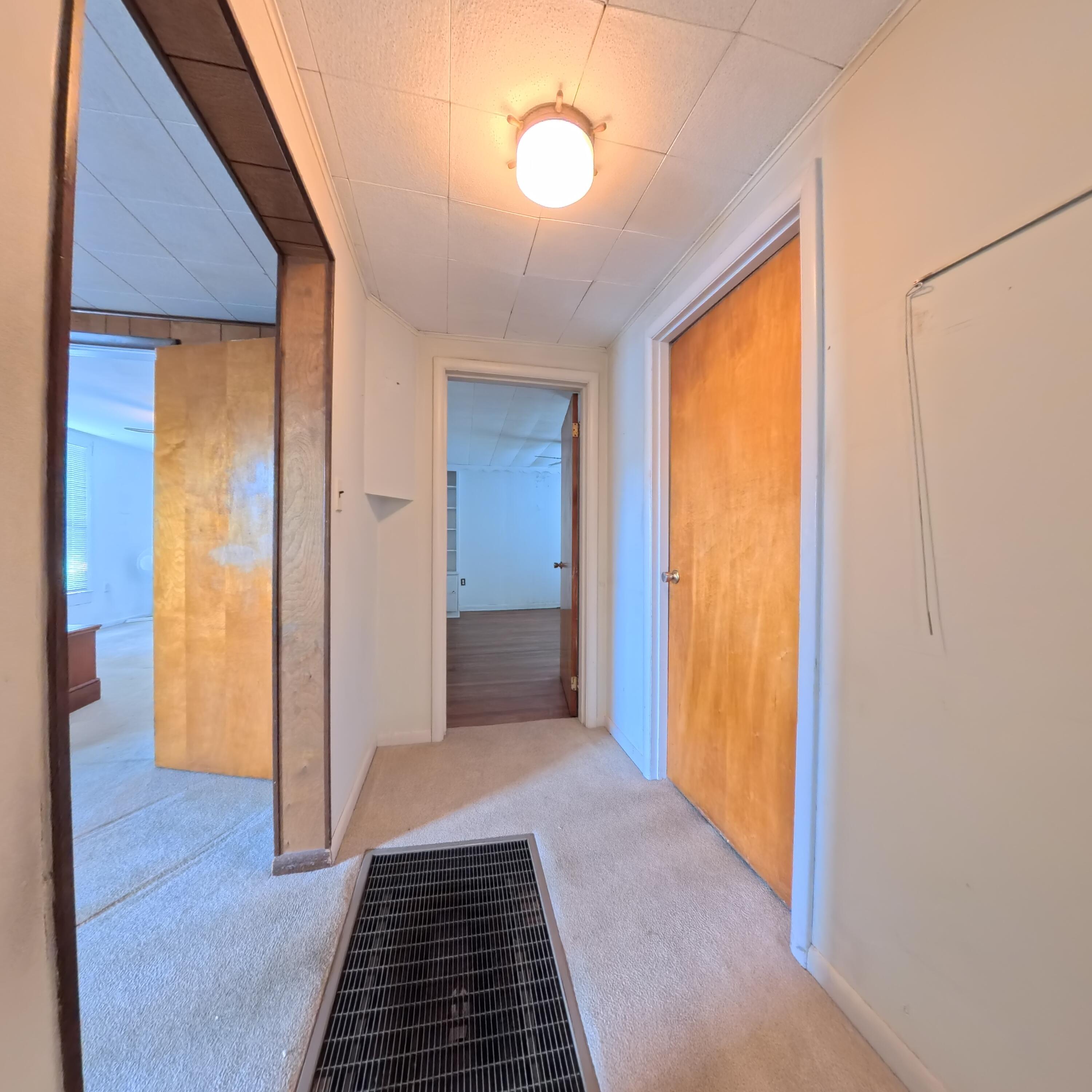 131 Peyton Avenue Property Photo 11