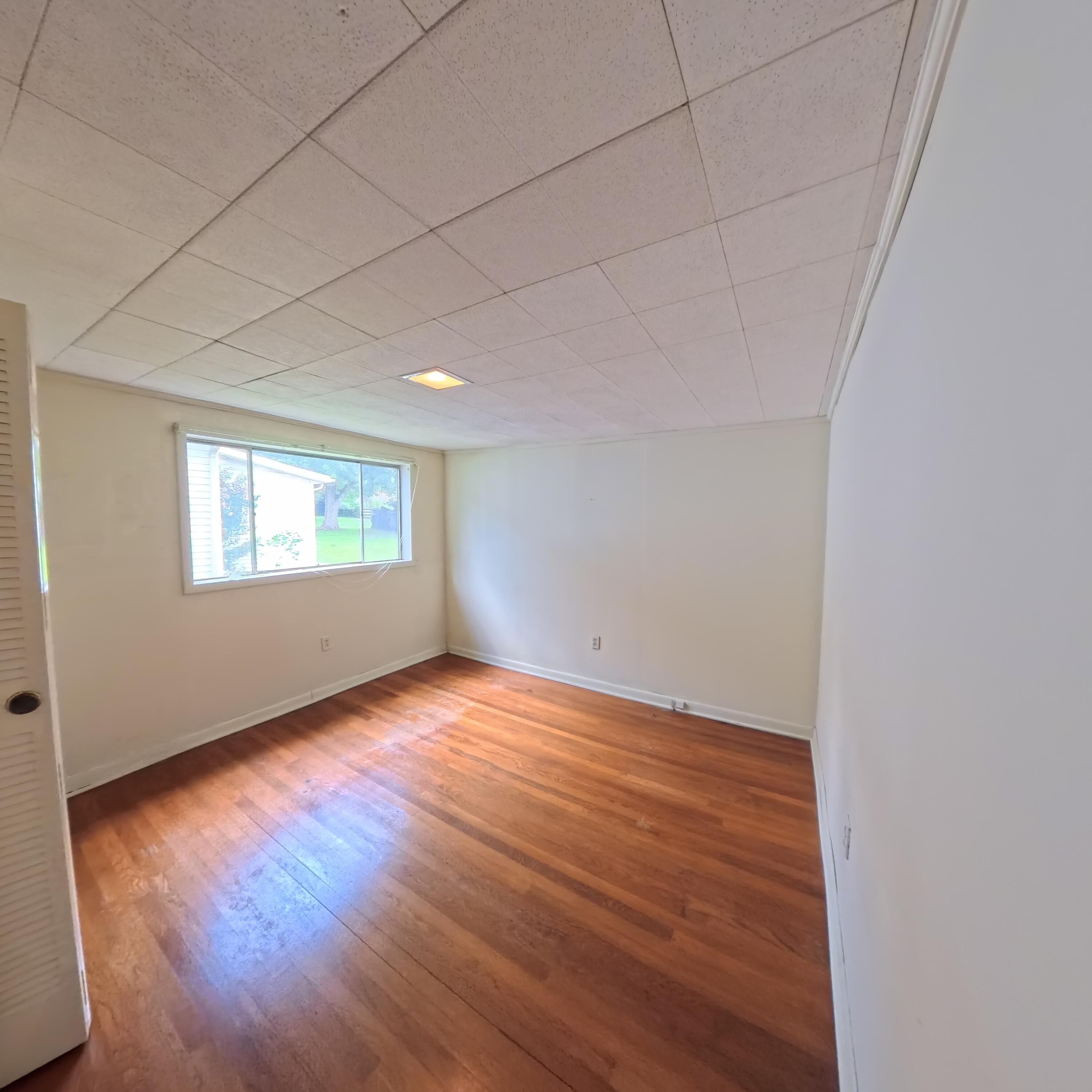 131 Peyton Avenue Property Photo 15