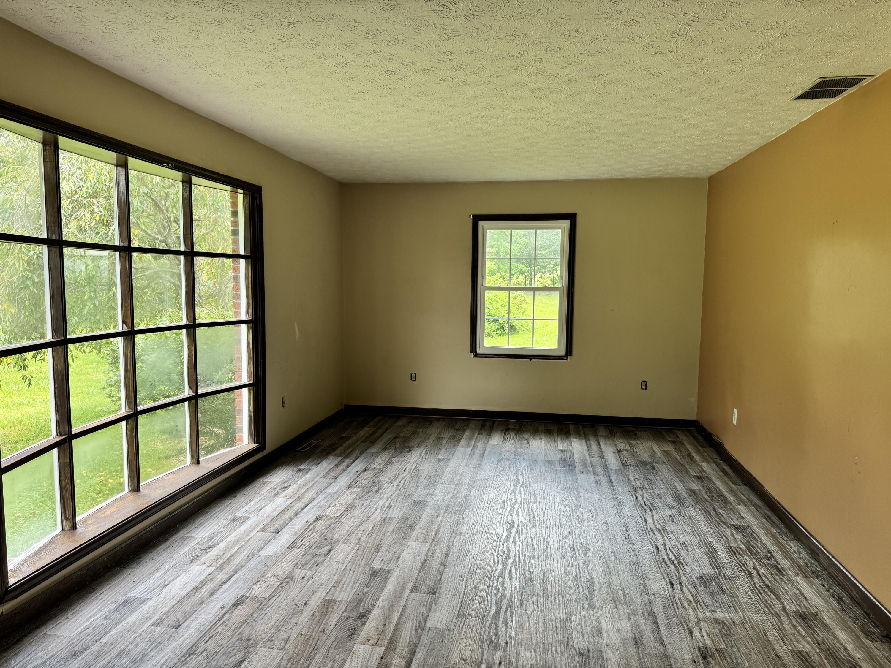 656 Barton Mill Cutoff Road Property Photo 7