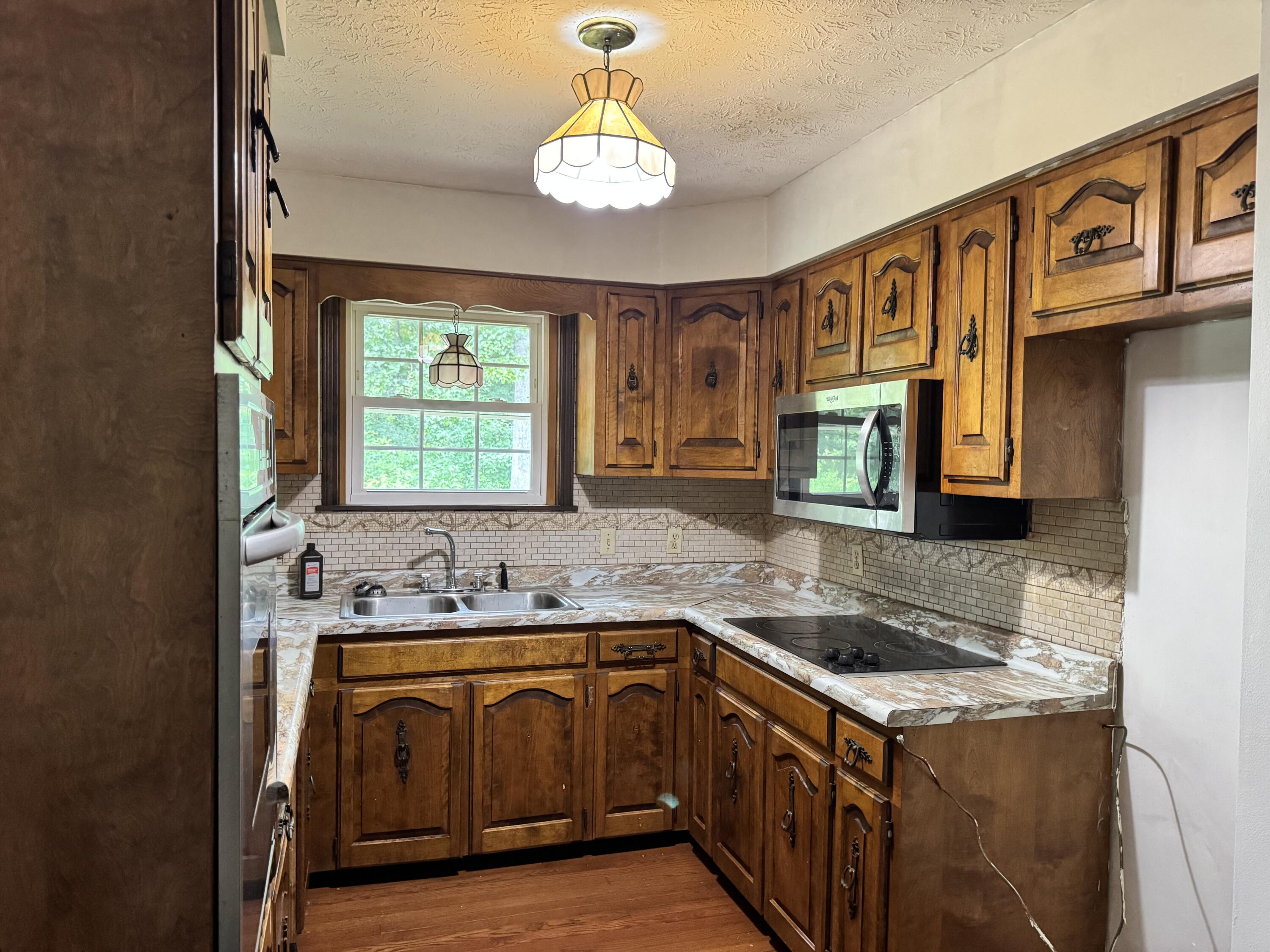 656 Barton Mill Cutoff Road Property Photo 11