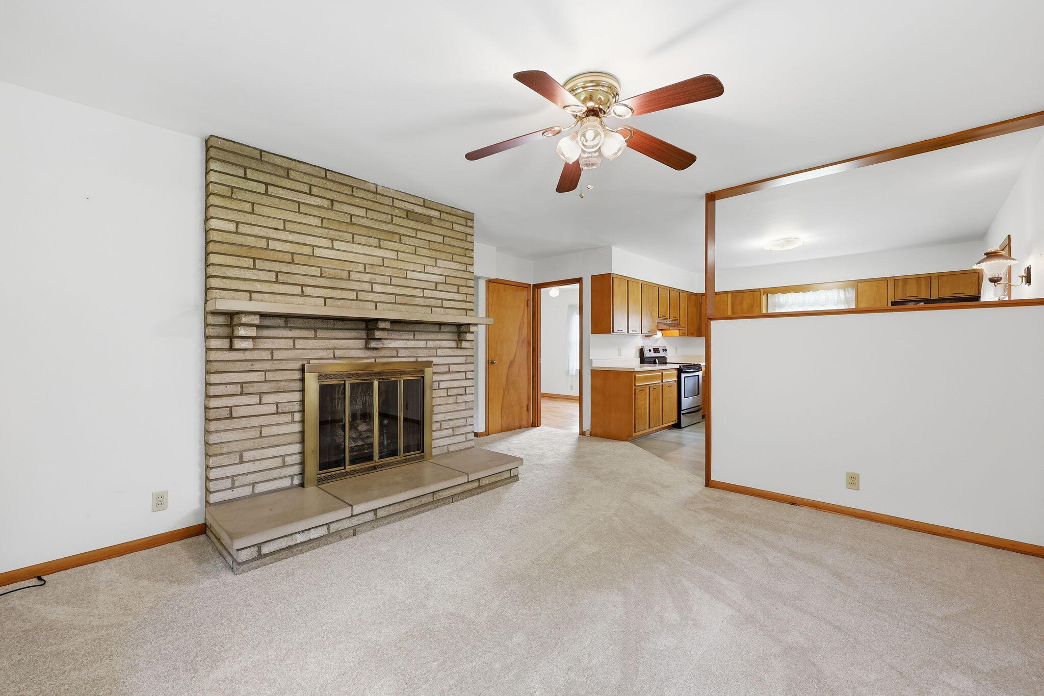 102 Oxley Avenue Property Photo 8