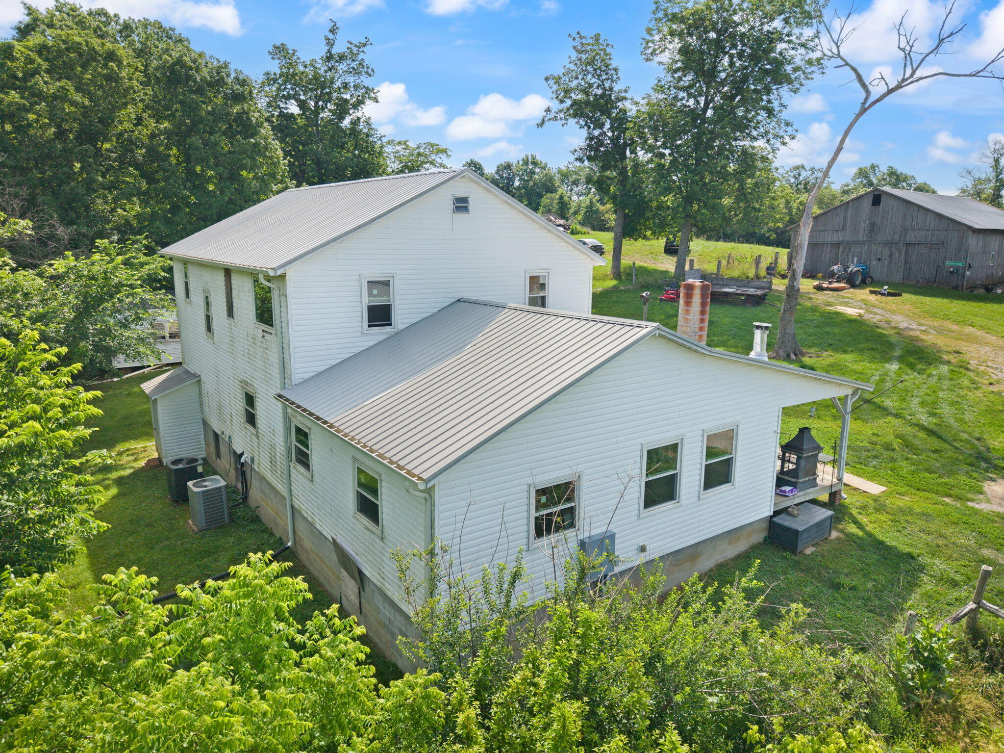 2477 Orchard Road Property Photo 4