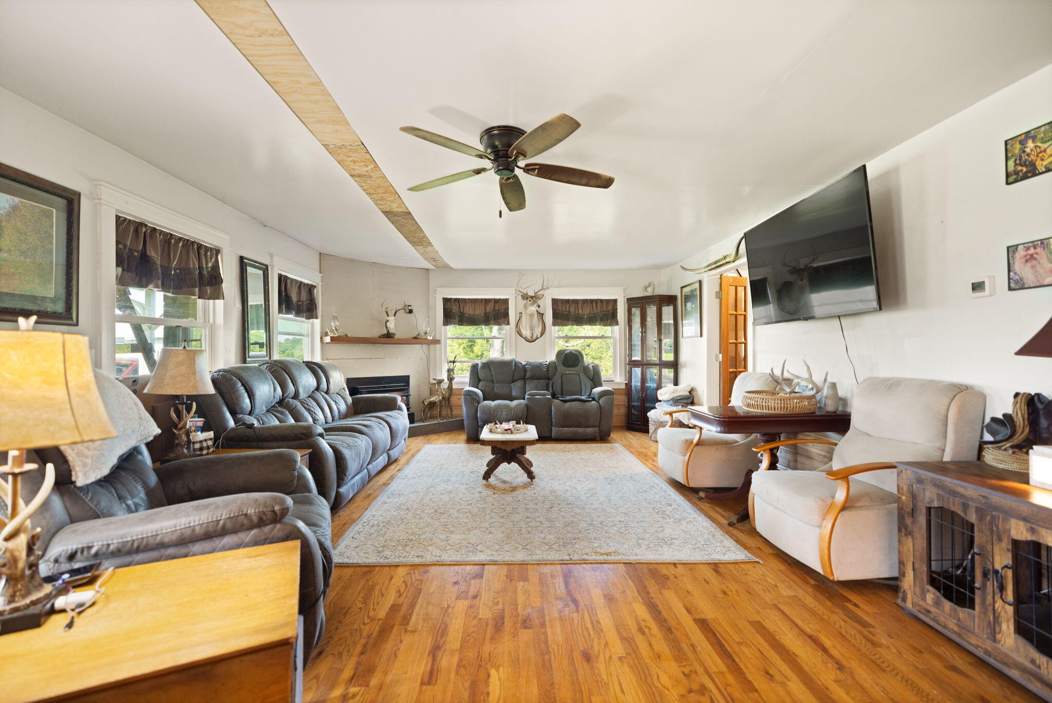 2477 Orchard Road Property Photo 8