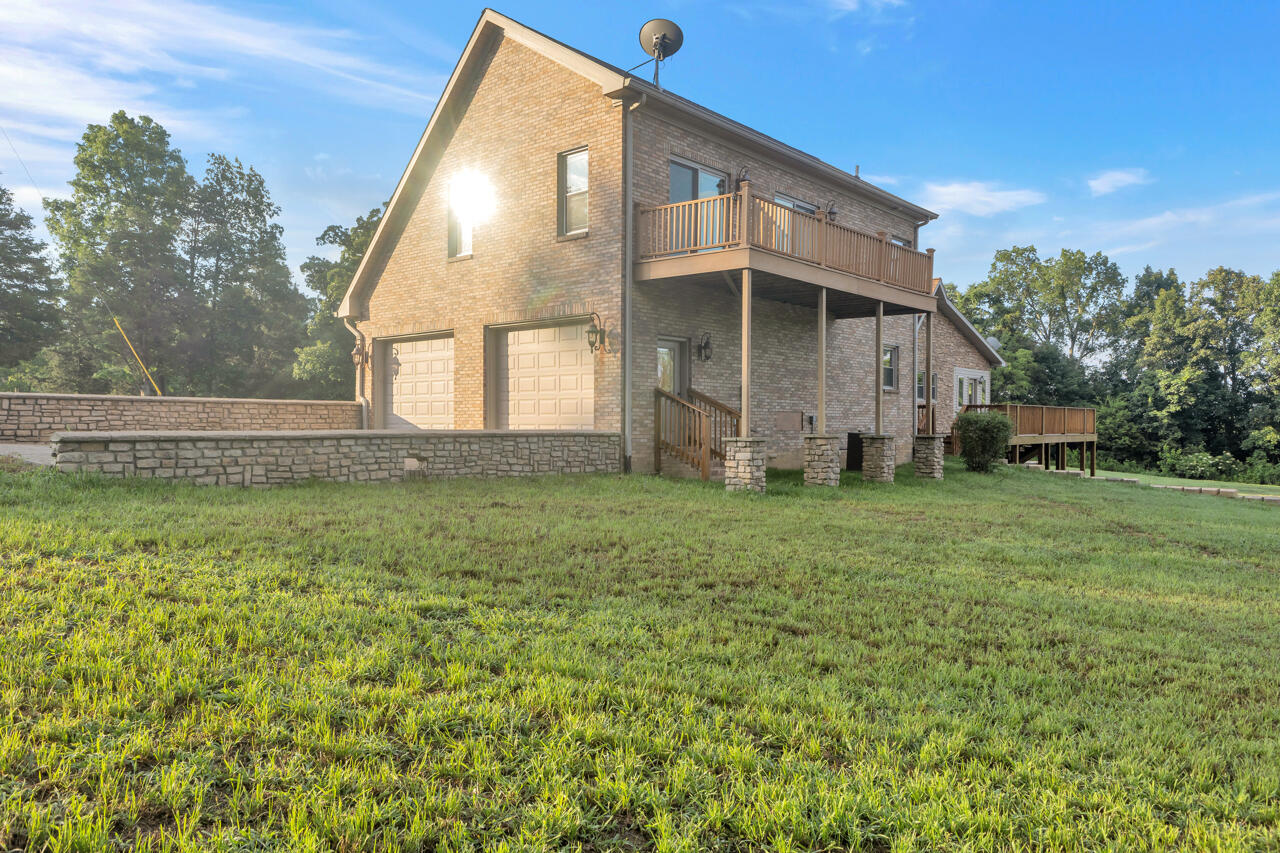 5005 Gracey Sinking Fork Road Property Photo 14