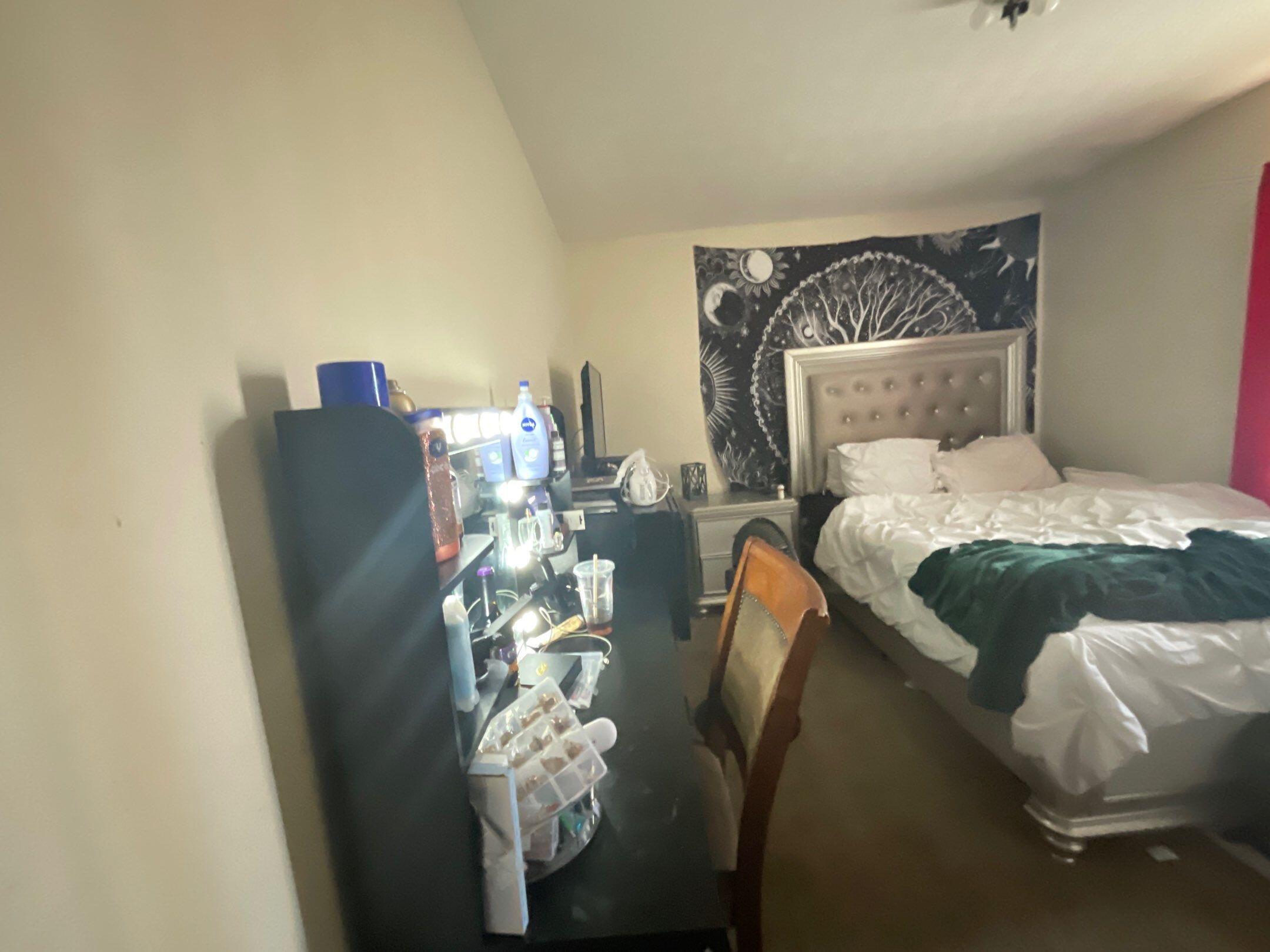 1045 Merrick Drive Property Photo 14