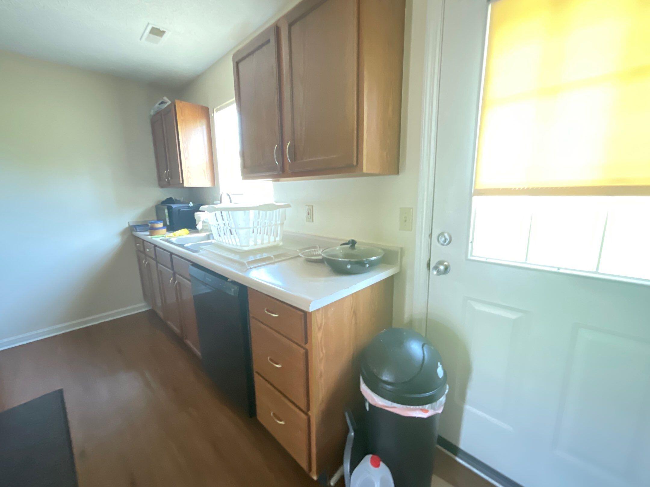 1045 Merrick Drive Property Photo 28