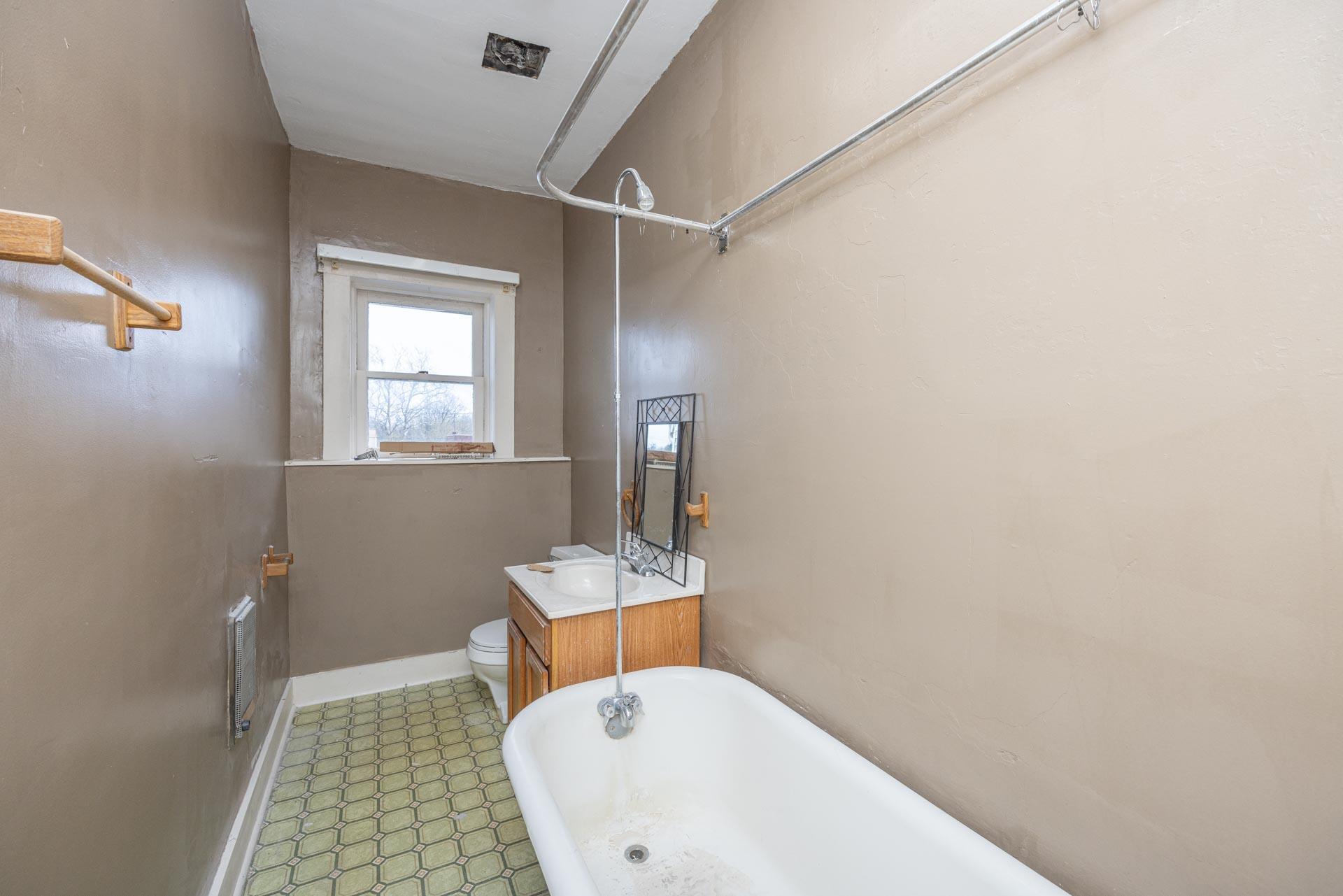 214-216 Main Street Property Photo 60