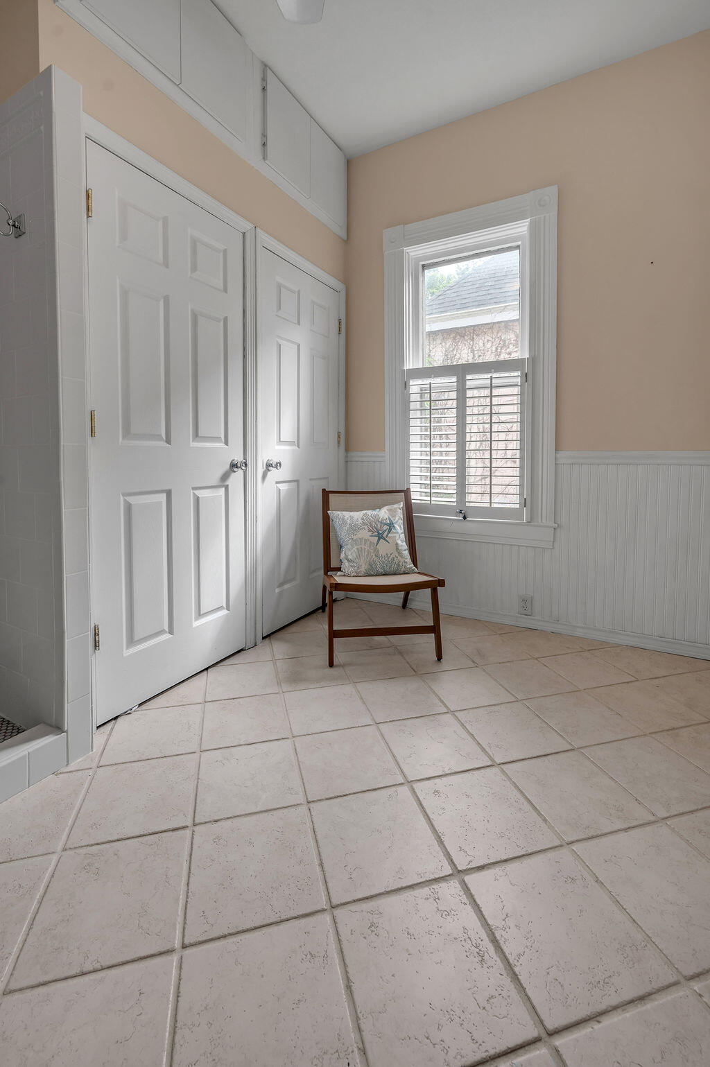 668 Elsmere Park Property Photo 13