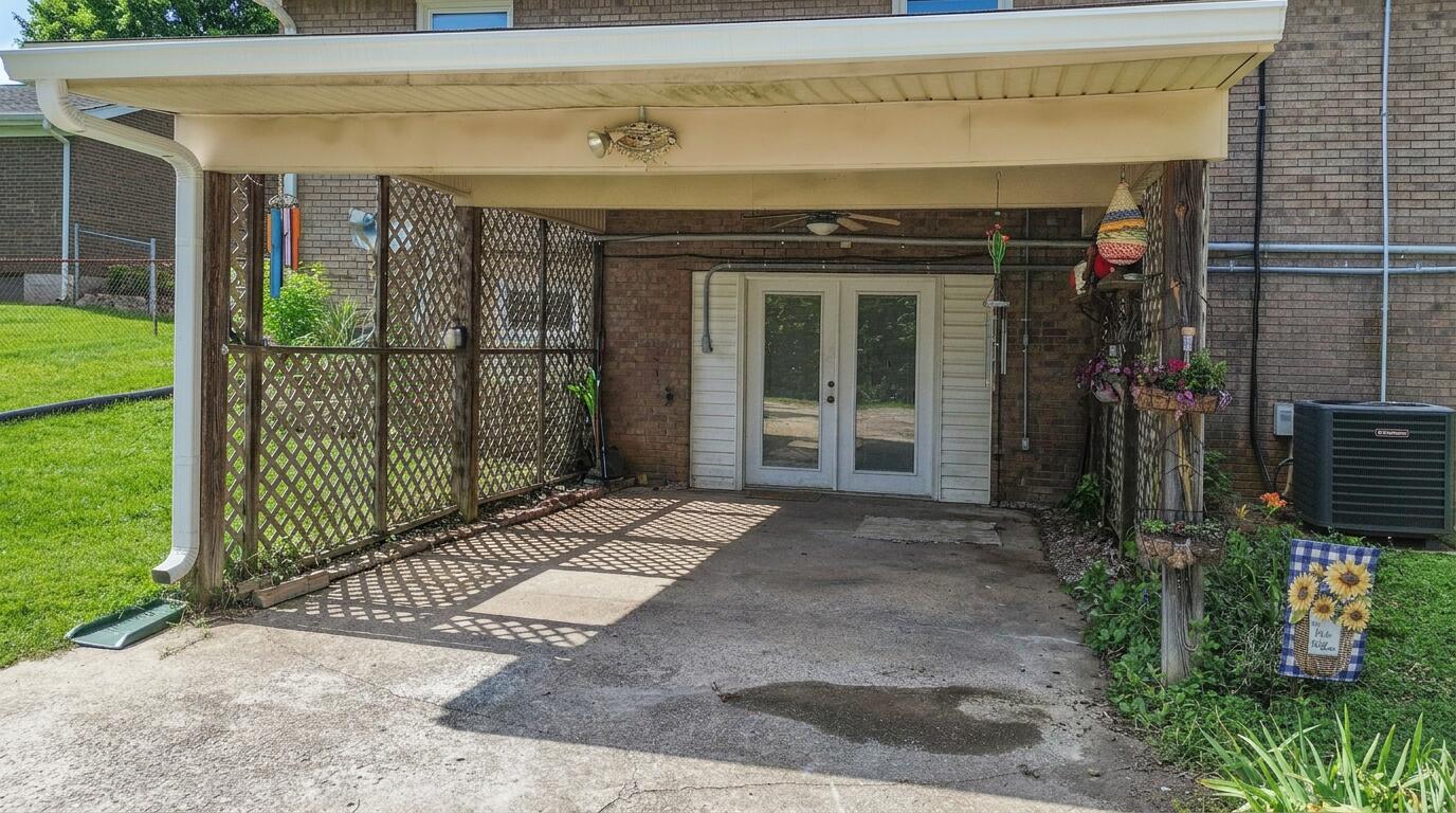 208 Auburn Avenue Property Photo 5