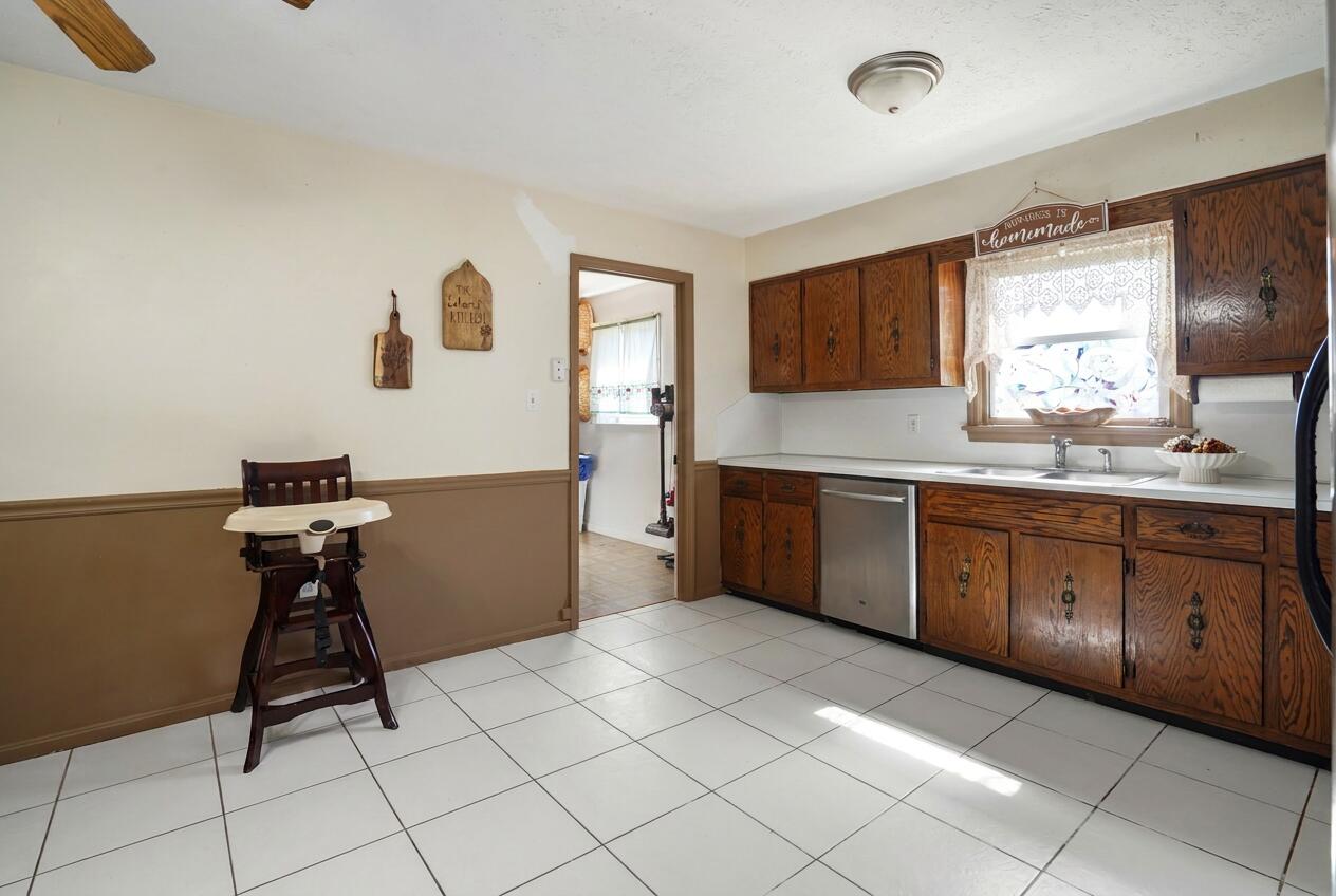 208 Auburn Avenue Property Photo 15