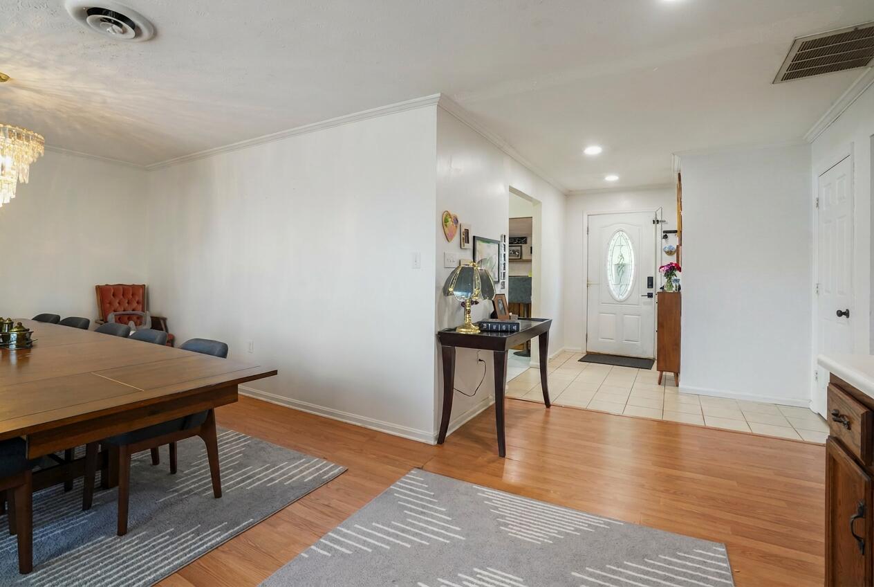 208 Auburn Avenue Property Photo 19