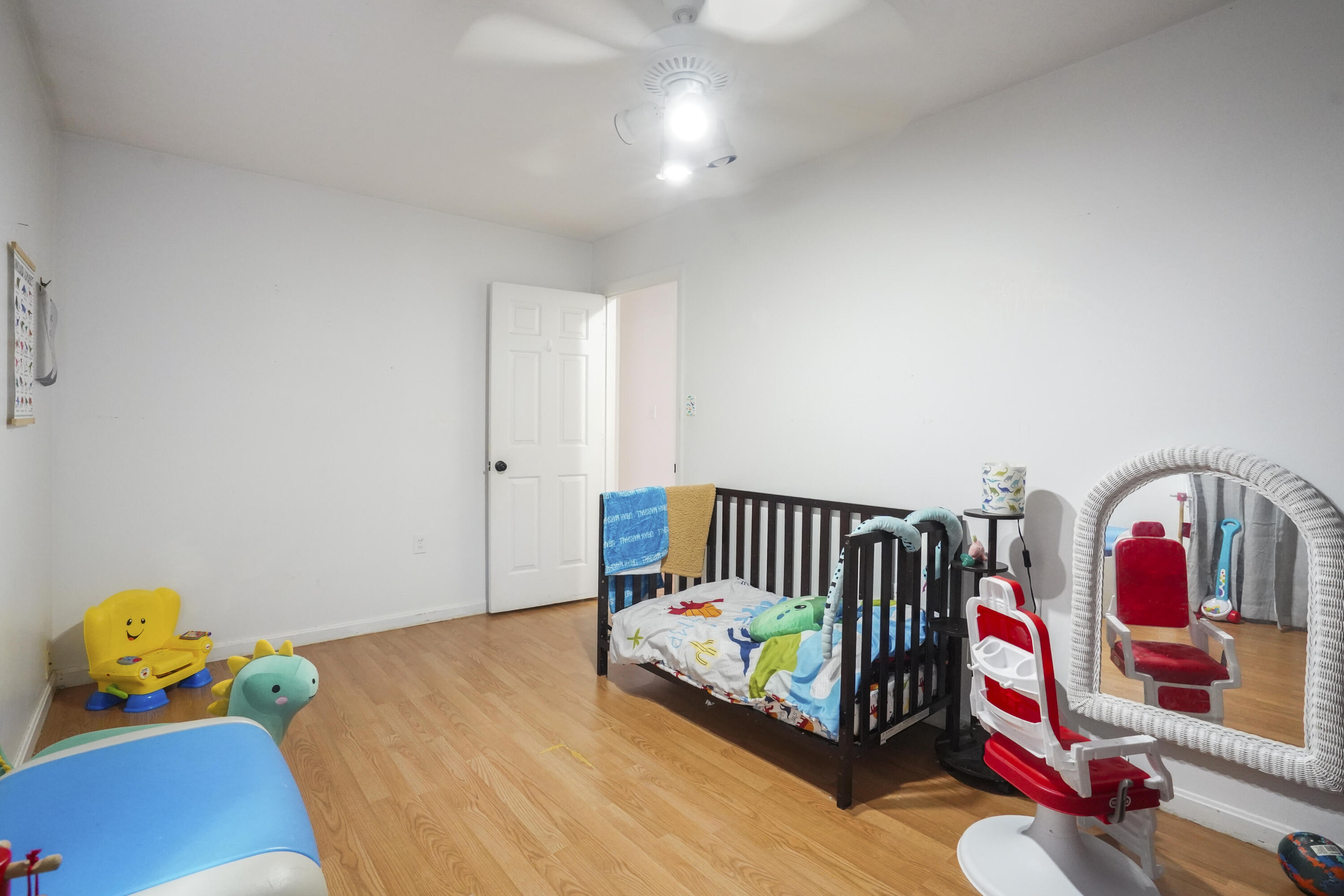 208 Auburn Avenue Property Photo 27