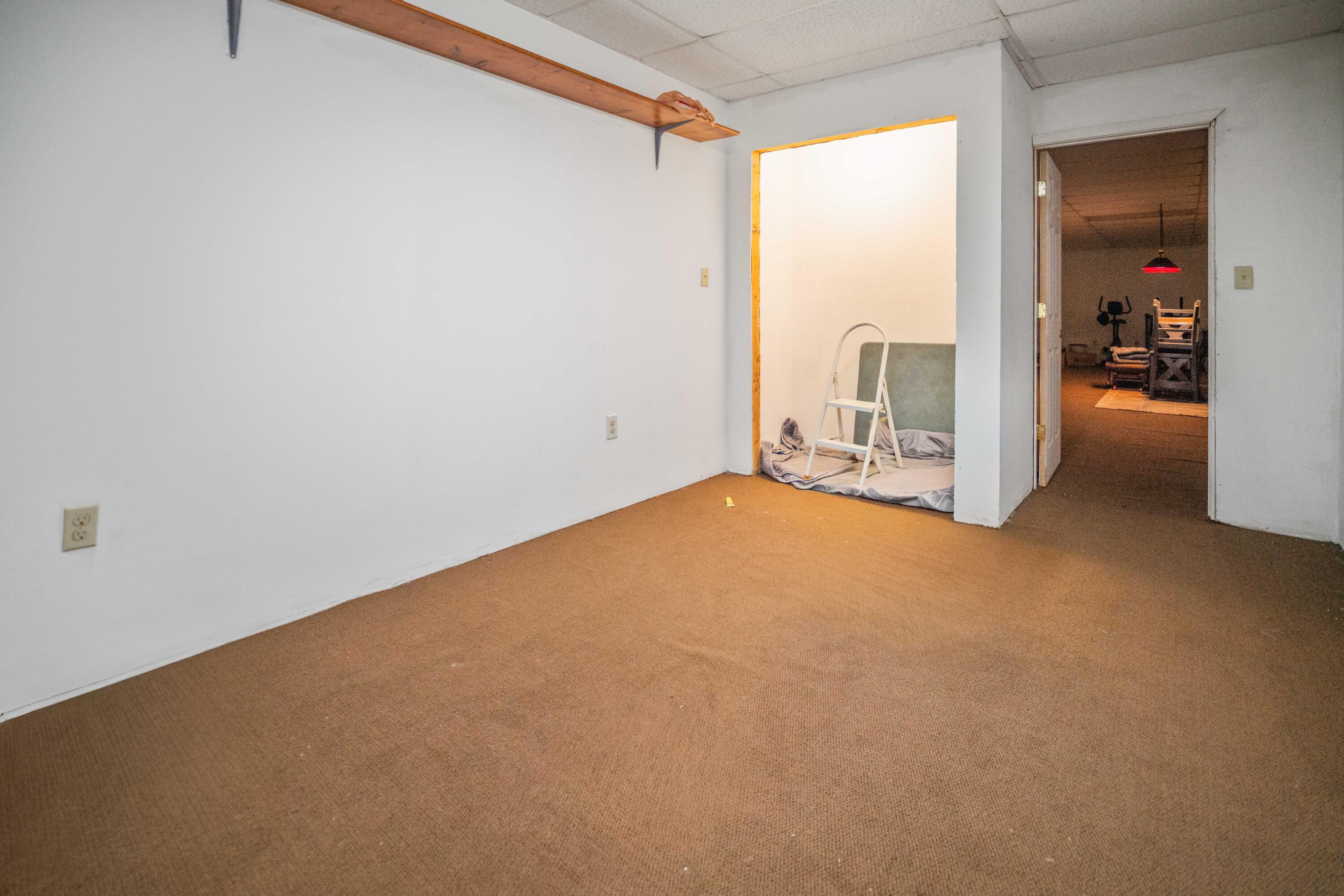 80 William Court Property Photo 37