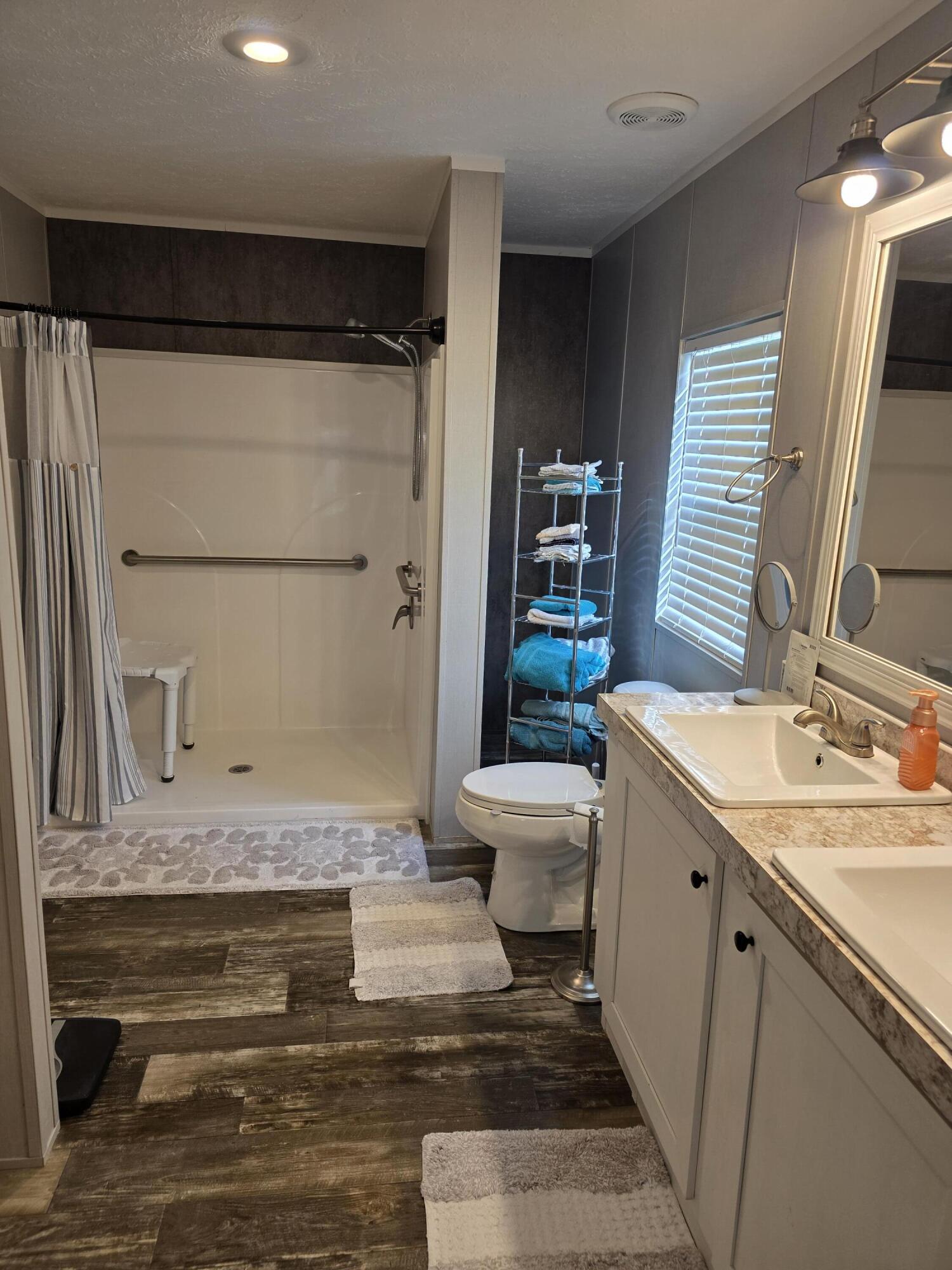 323 Mcqueary Road Property Photo 11
