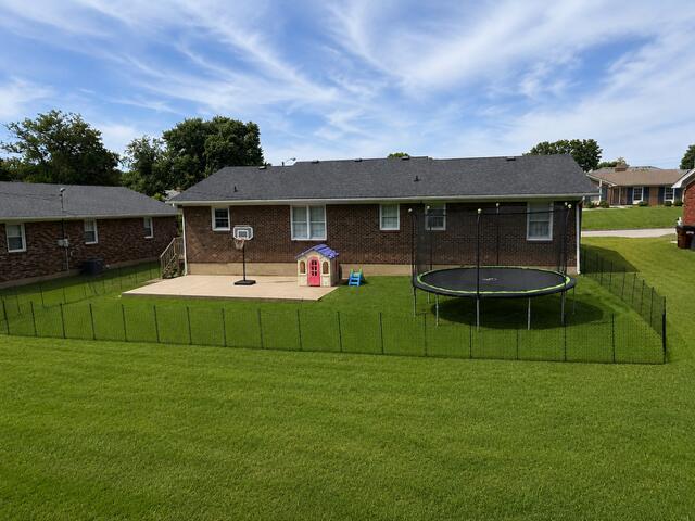 106 Pin Oak Drive Property Photo 3