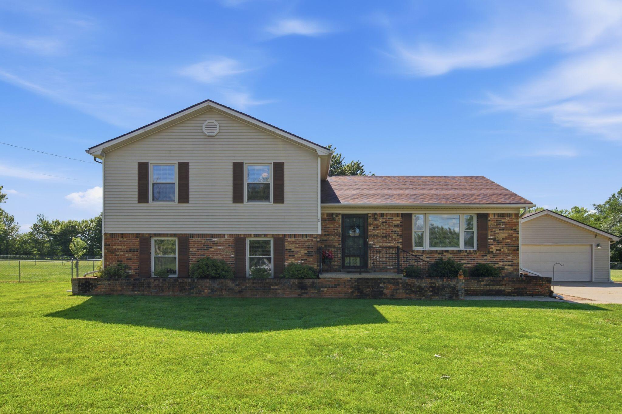 1558 Keith Road