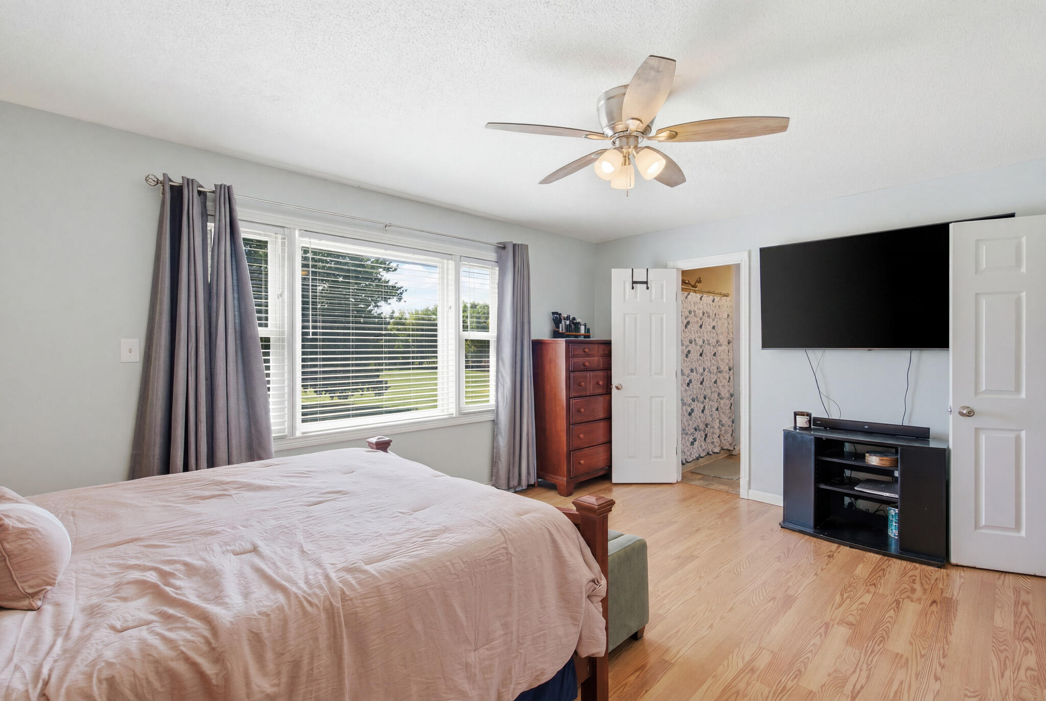 1558 Keith Road Property Photo 14
