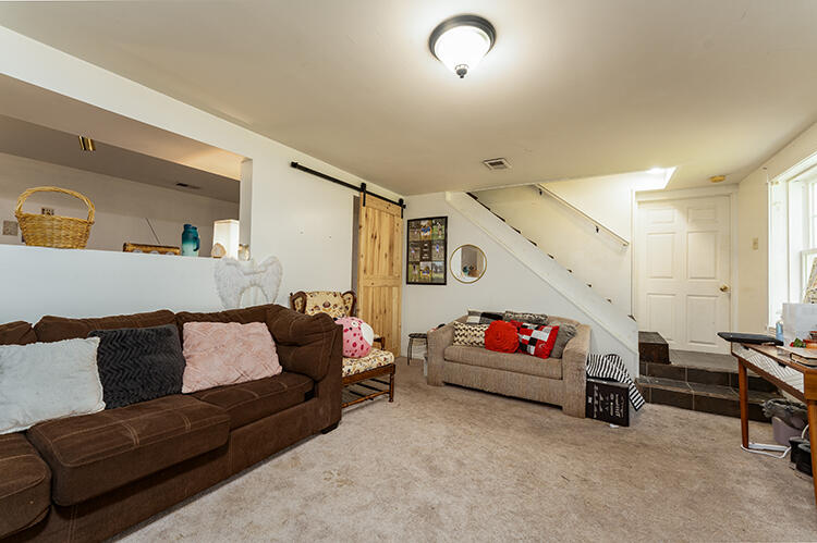 709 Yukon Avenue Property Photo 27