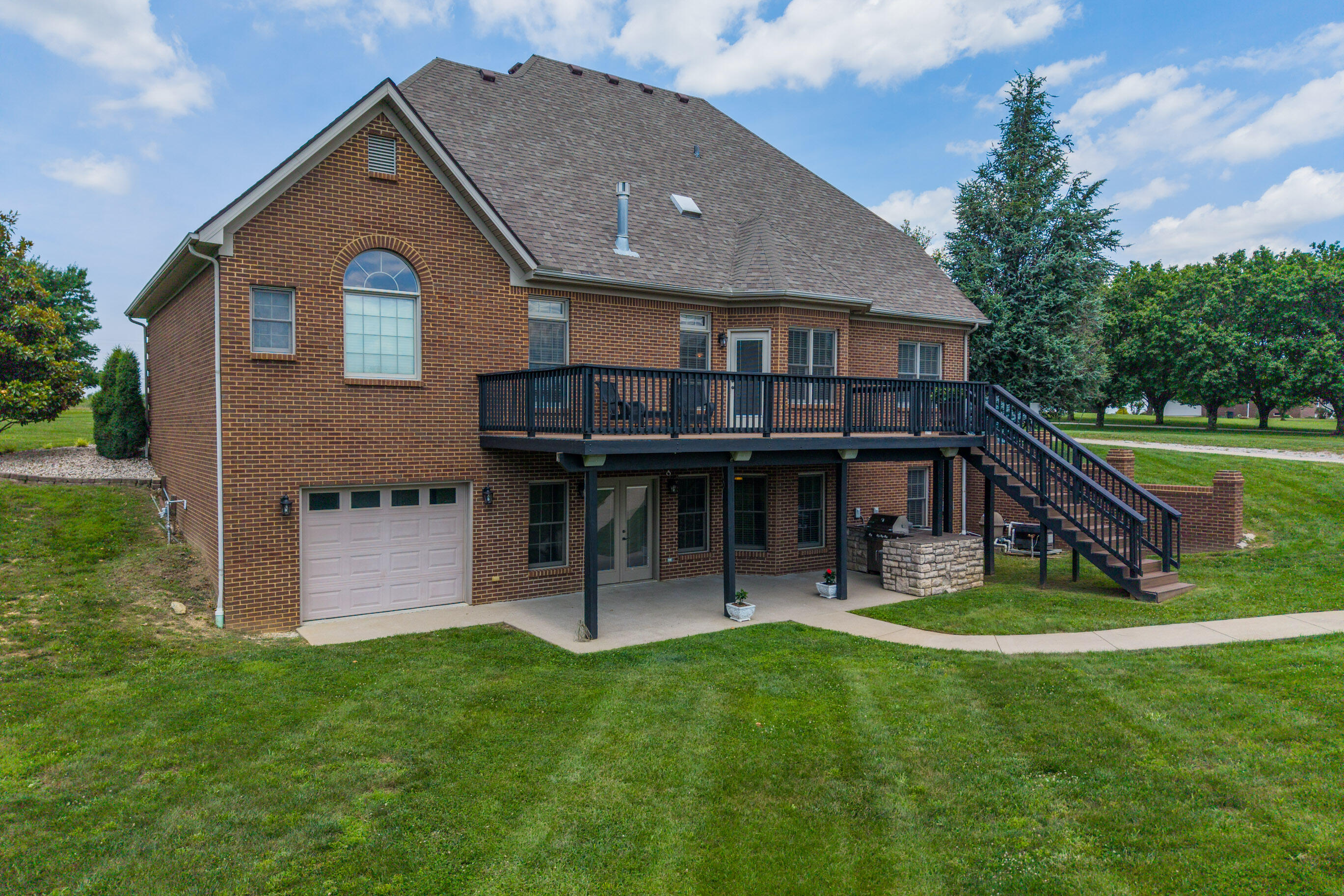 1639 Speedwell Road Property Photo 4