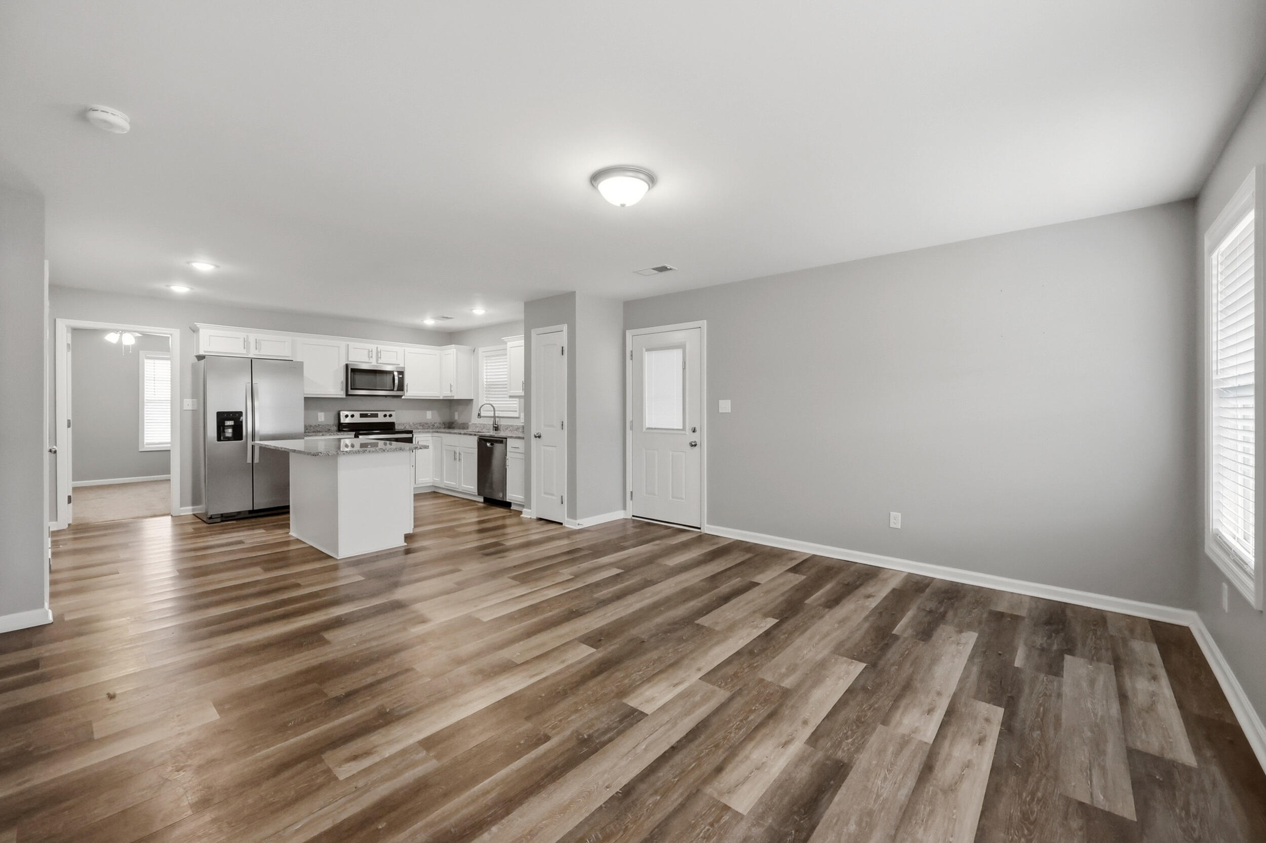 1055 Judah Bear Boulevard Property Photo 3