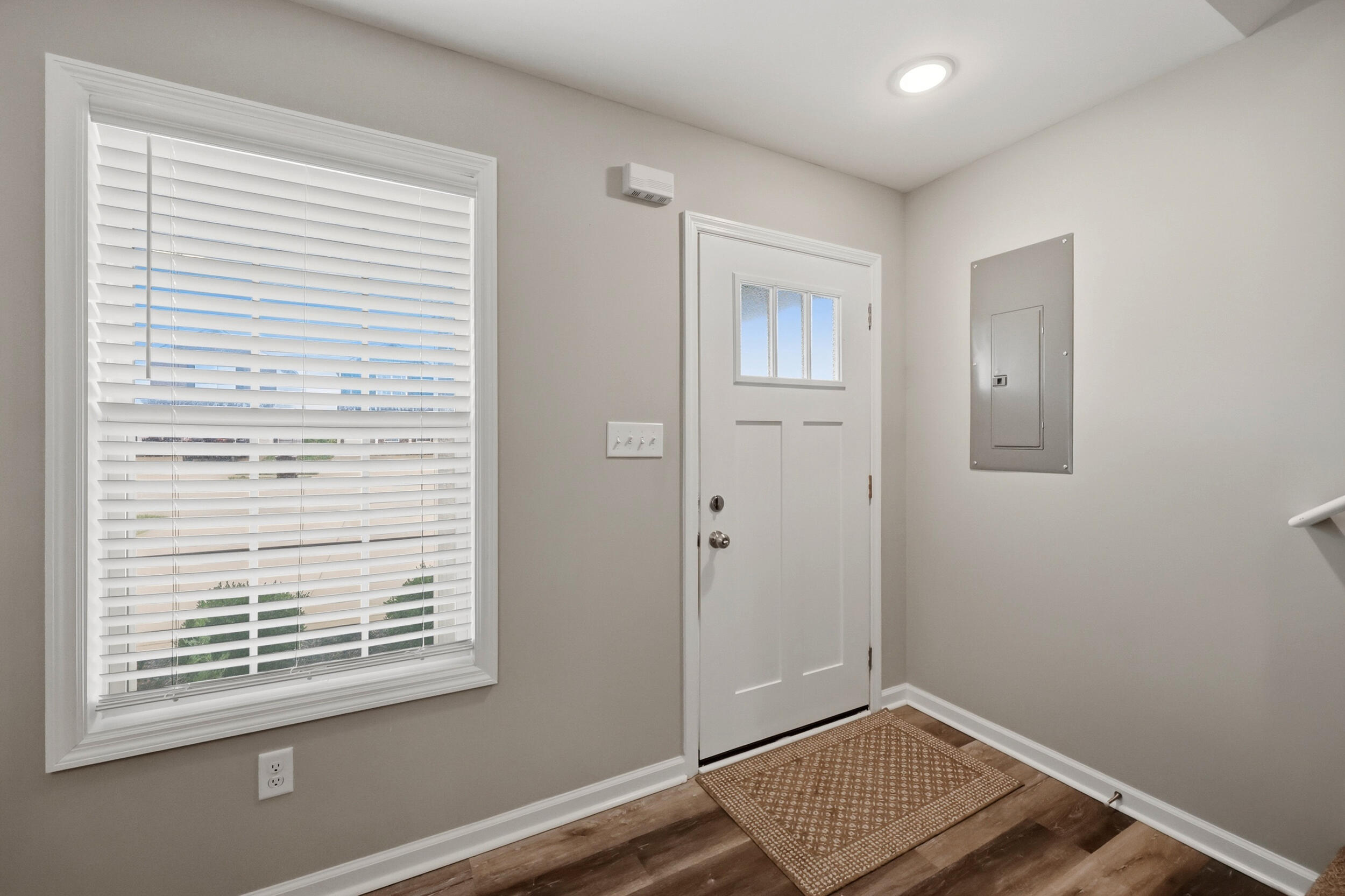 1055 Judah Bear Boulevard Property Photo 4