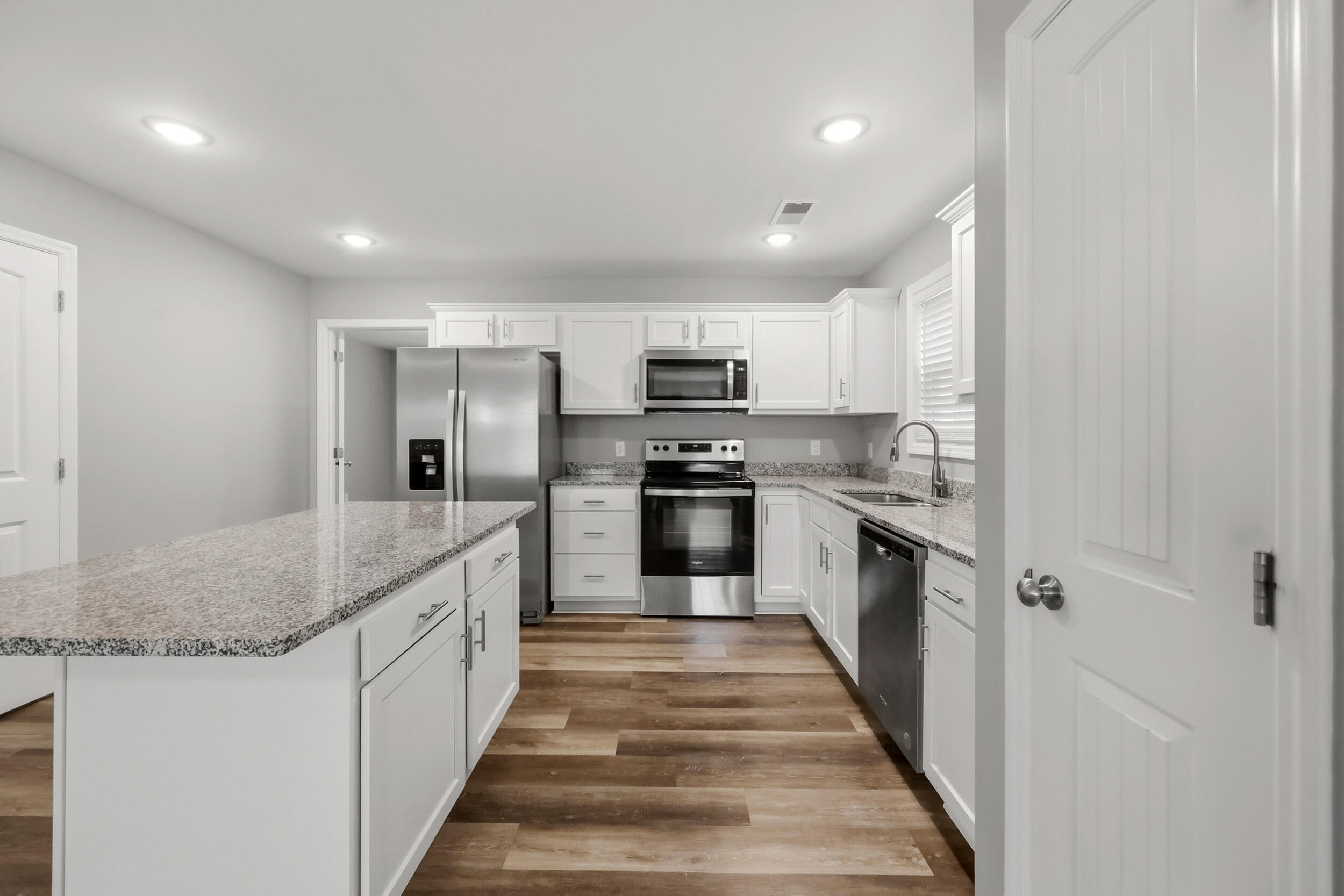 1055 Judah Bear Boulevard Property Photo 7