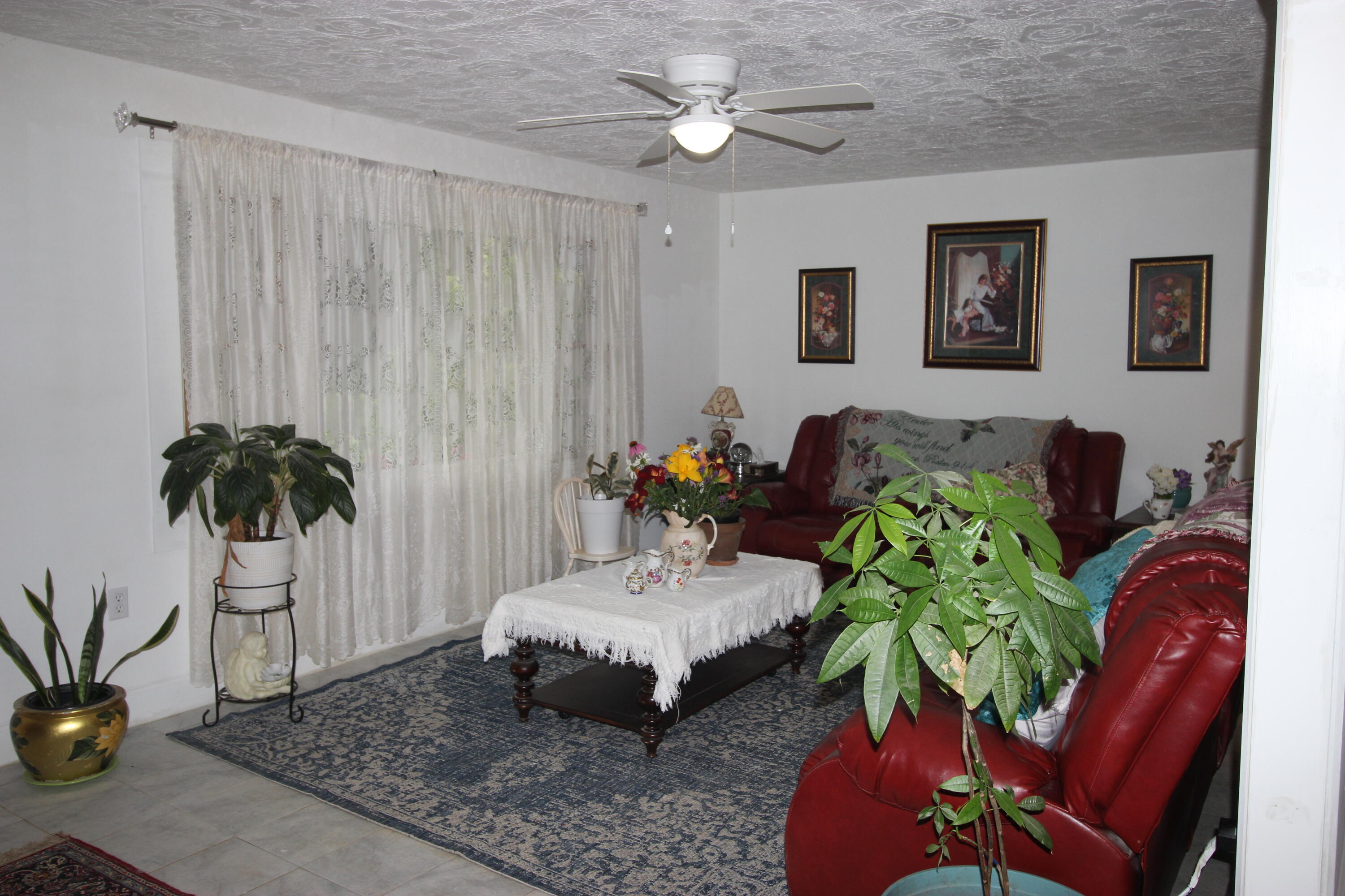 4590 Kentucky 90 Property Photo 8