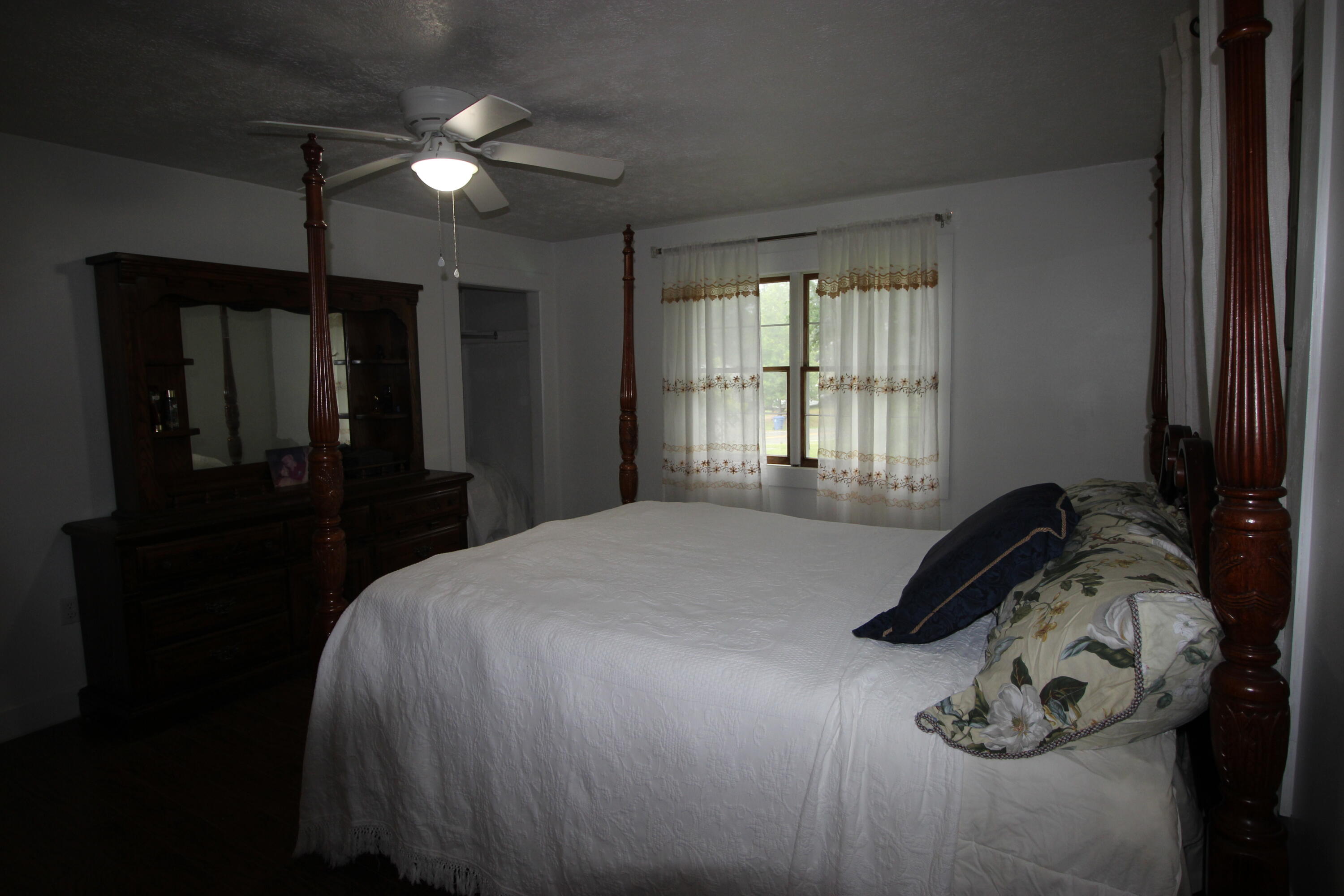 4590 Kentucky 90 Property Photo 11