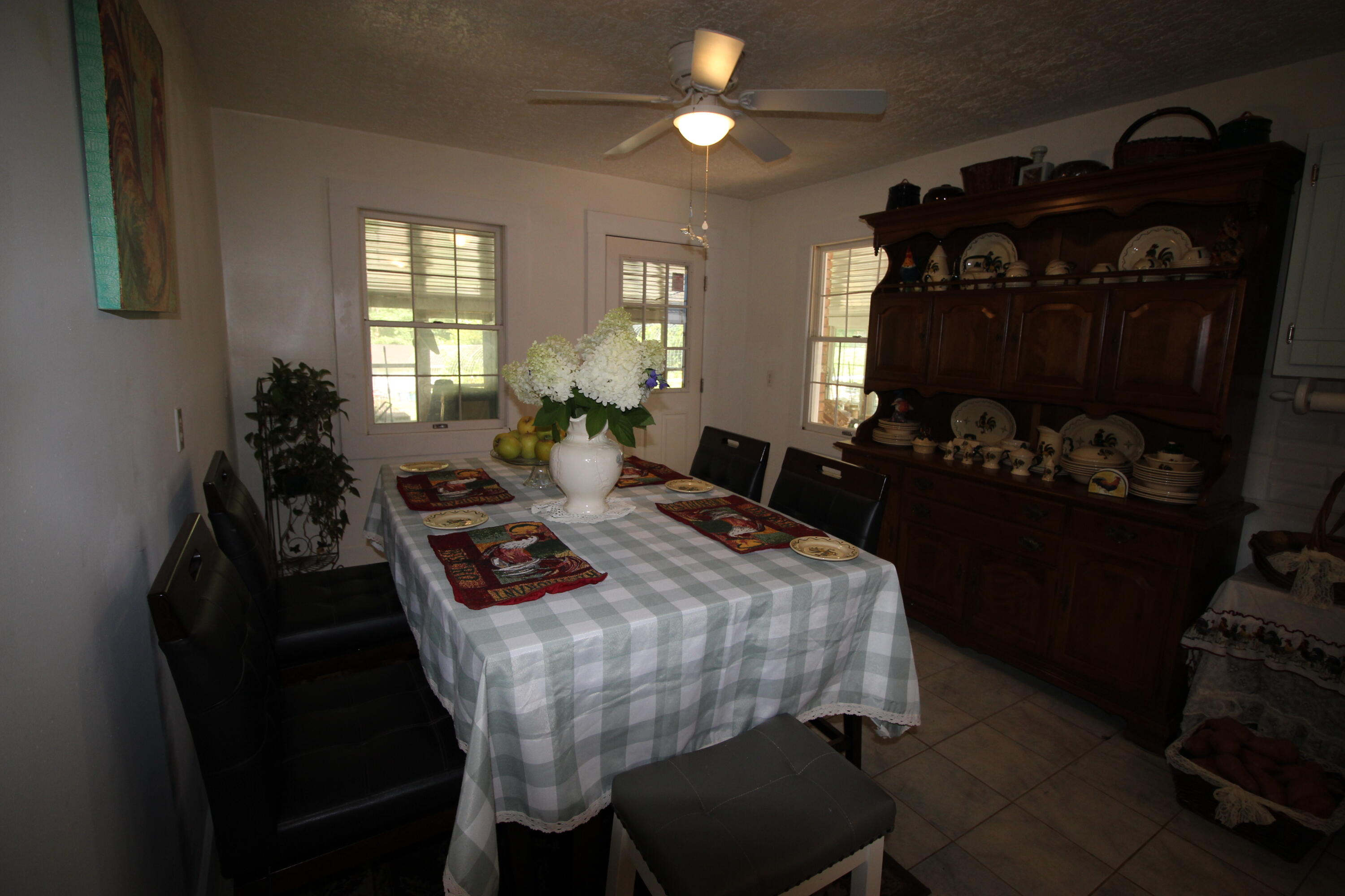 4590 Kentucky 90 Property Photo 19
