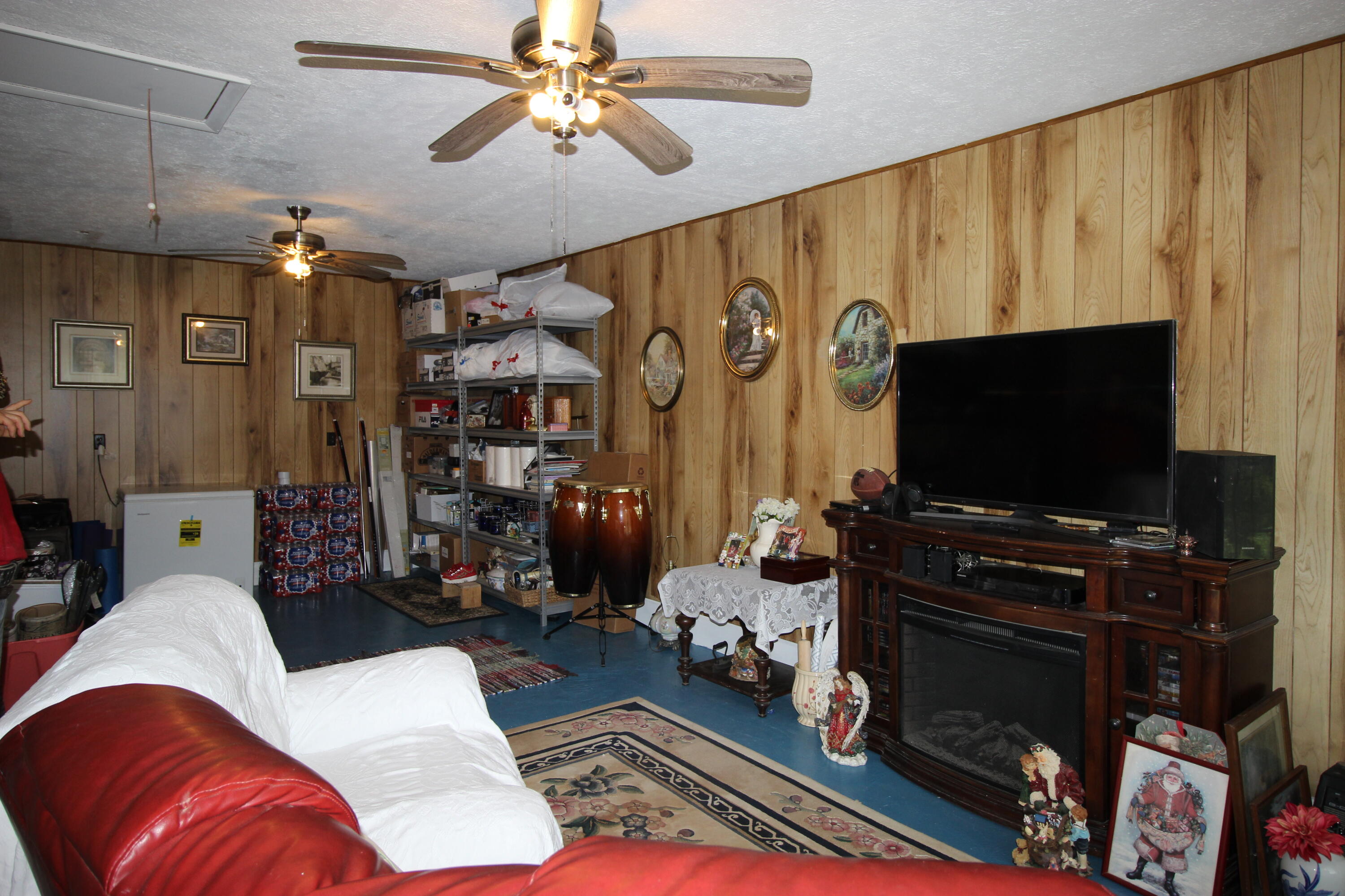 4590 Kentucky 90 Property Photo 27