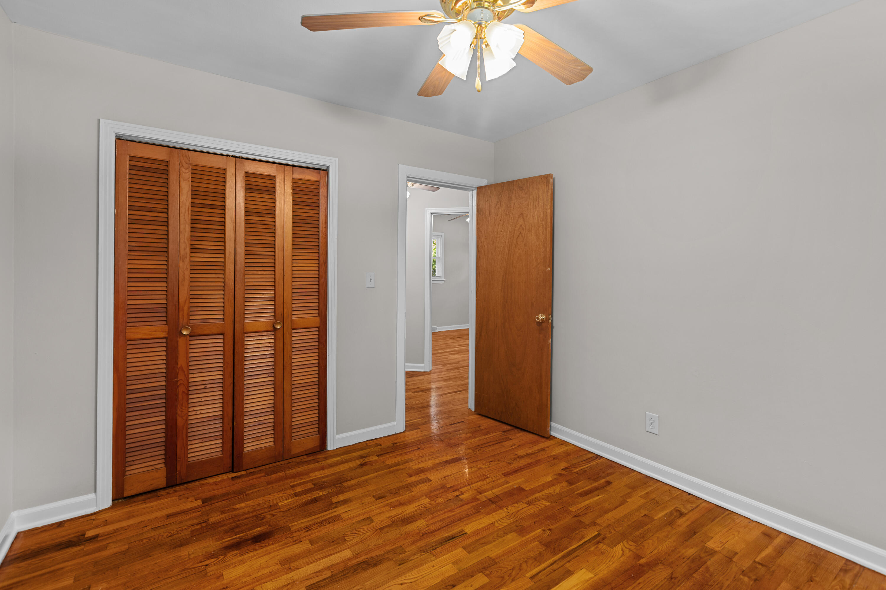 111 Pinehurst Drive Property Photo 10